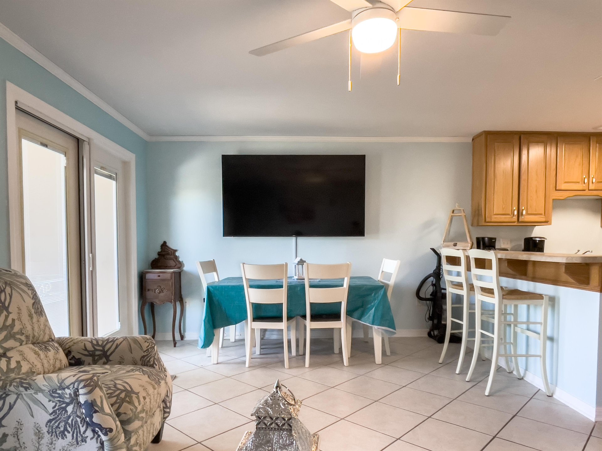 Grand Caribbean East 314 by PKRM