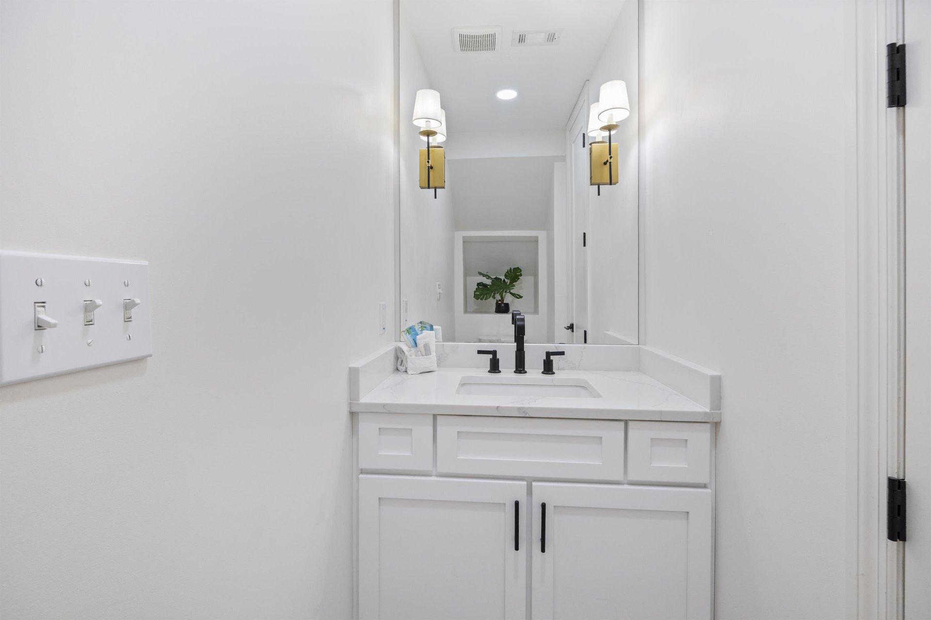 Perdi Paradise 11A by PKRM