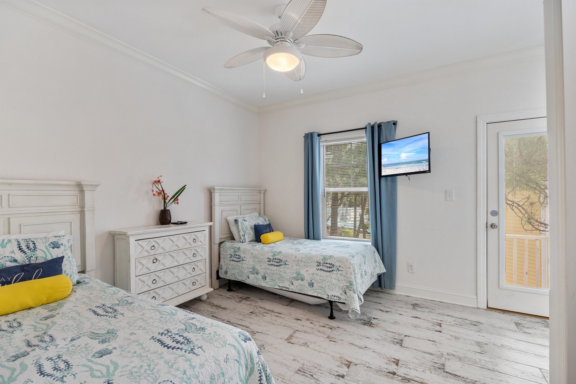 Perdi Paradise 11A by PKRM