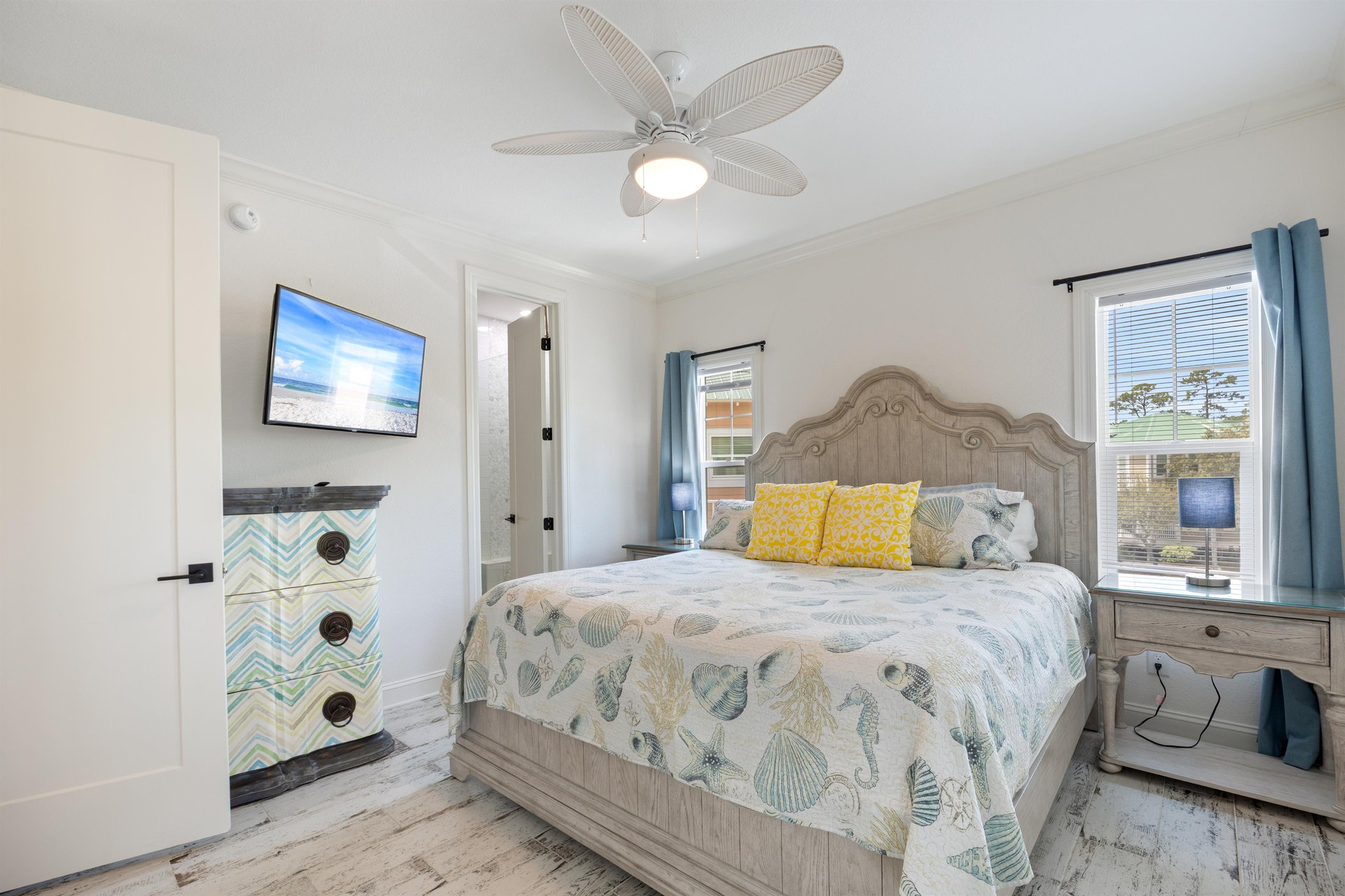 Perdi Paradise 11A by PKRM