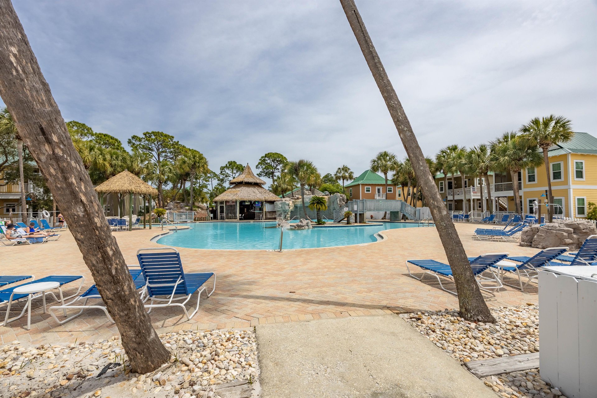 Perdi Paradise 11A by PKRM