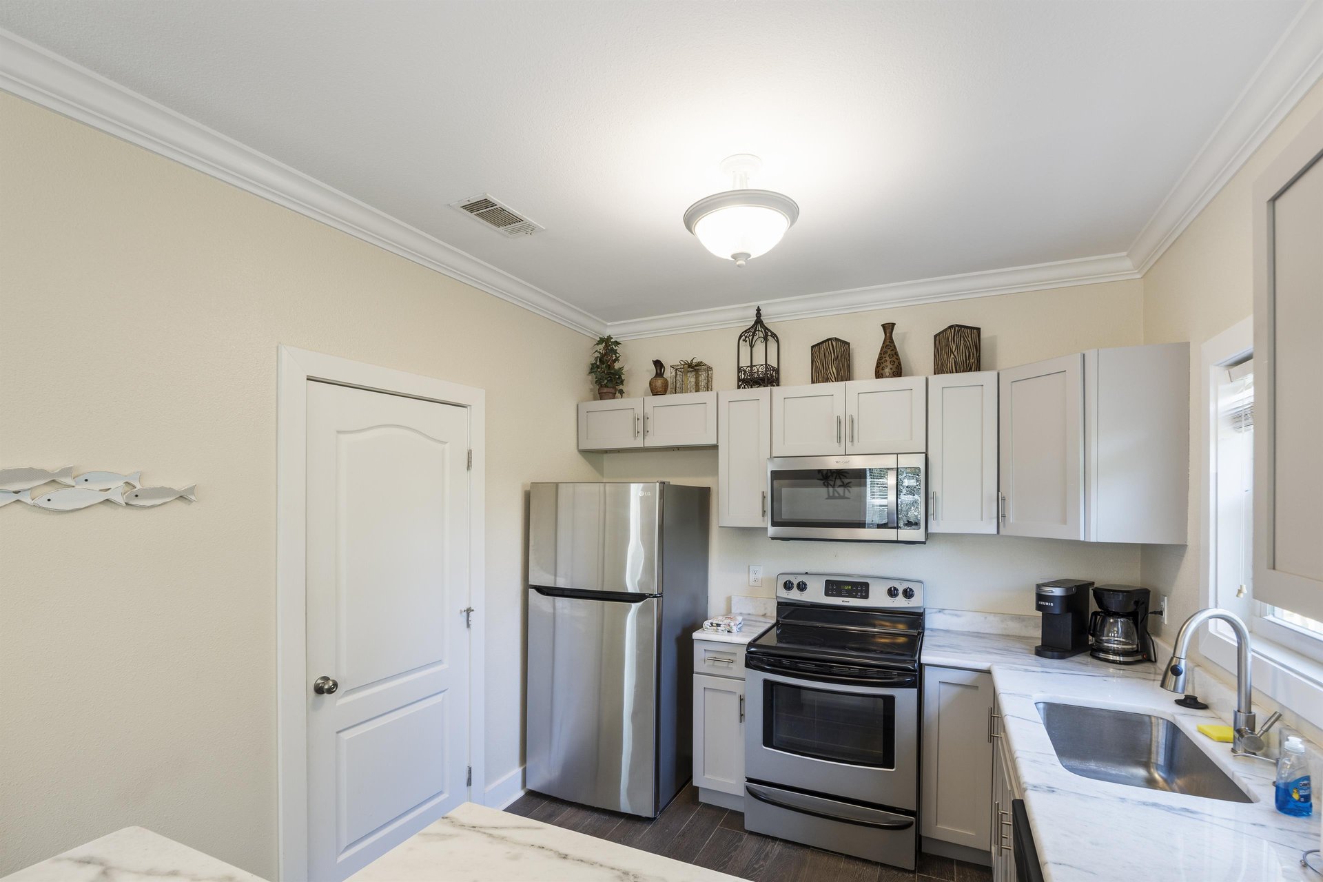 Inunit washer and dryer—one of those small conveniences that makes a big difference on longer stays