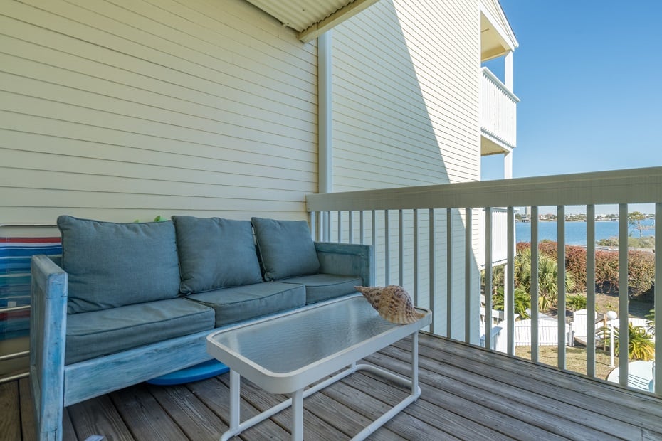 4 Docks on Old River 11B Balcony