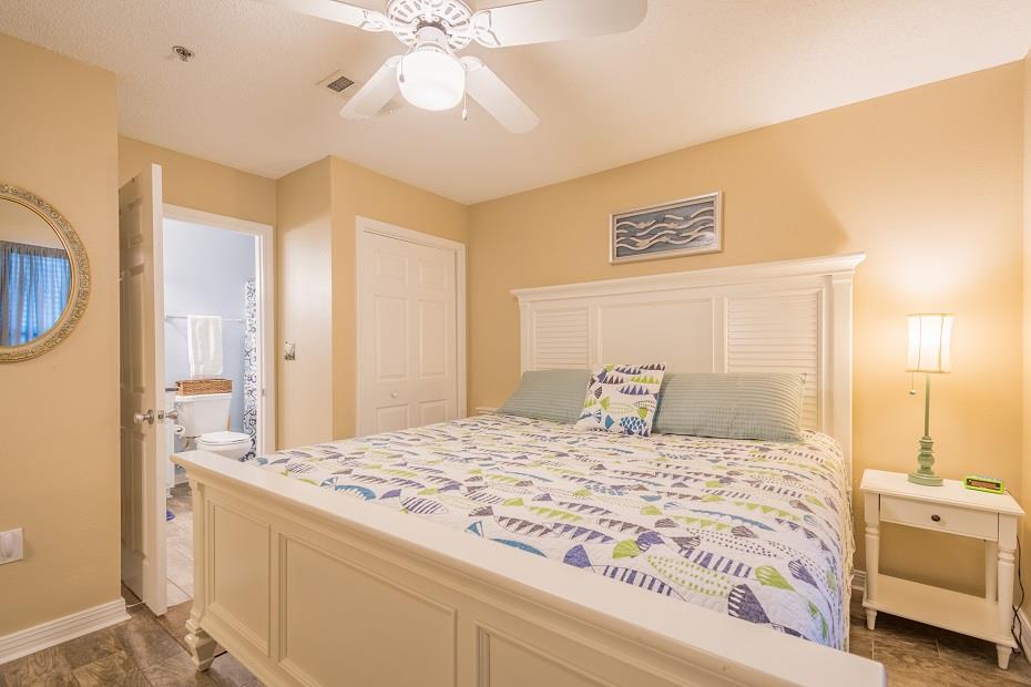 33 Grand Caribbean West 116 Bedroom