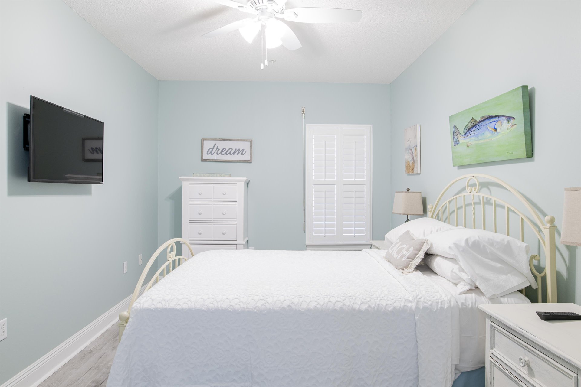 Riviera Dunes 403 by PKRM