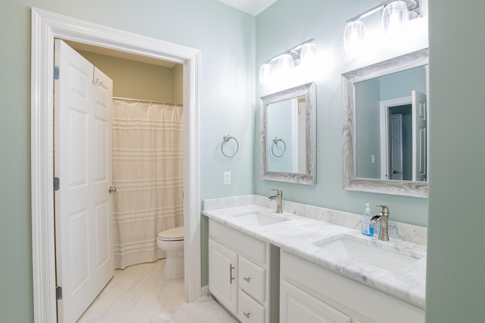 Riviera Dunes 403 by PKRM