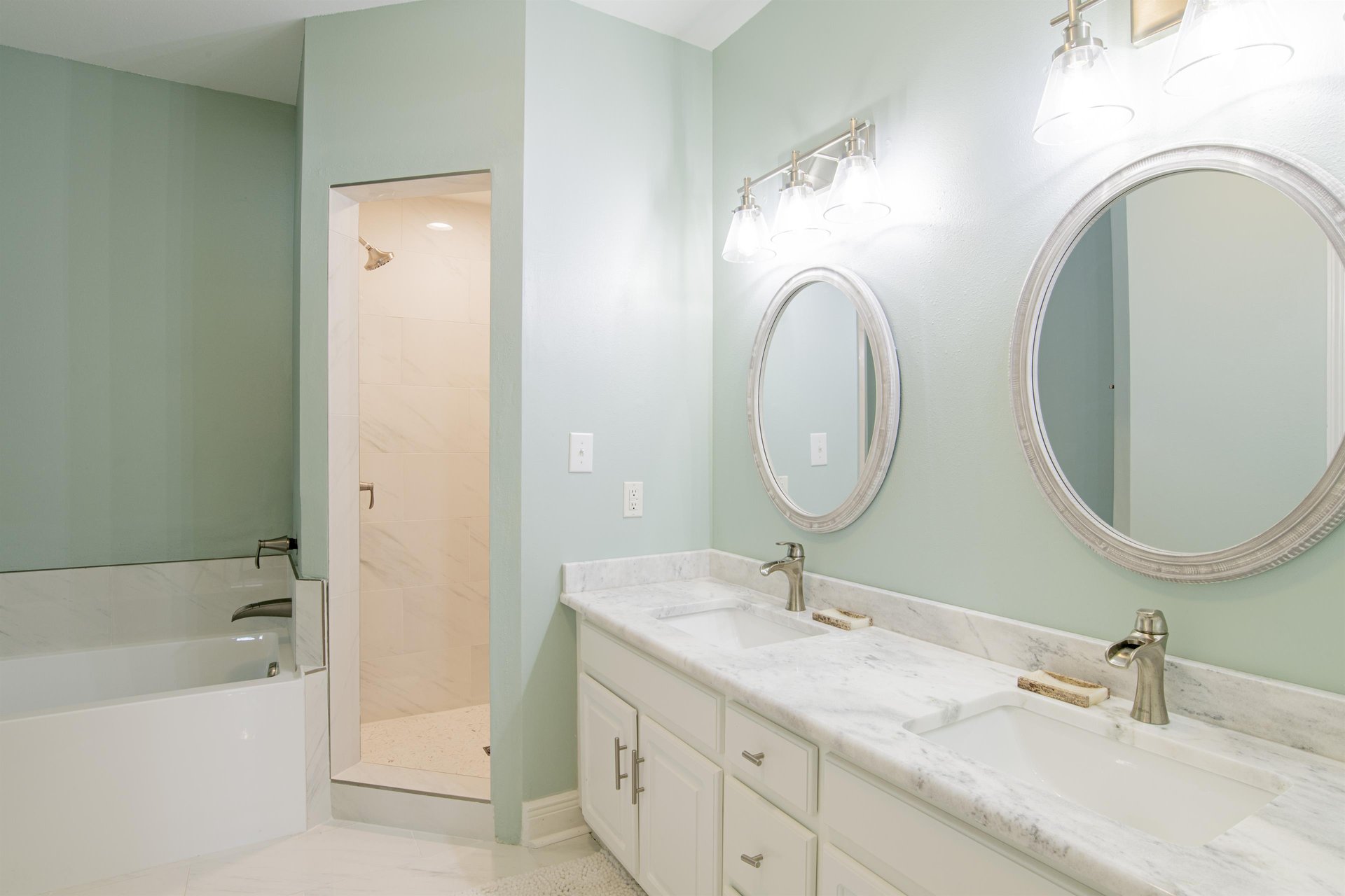 Riviera Dunes 403 by PKRM