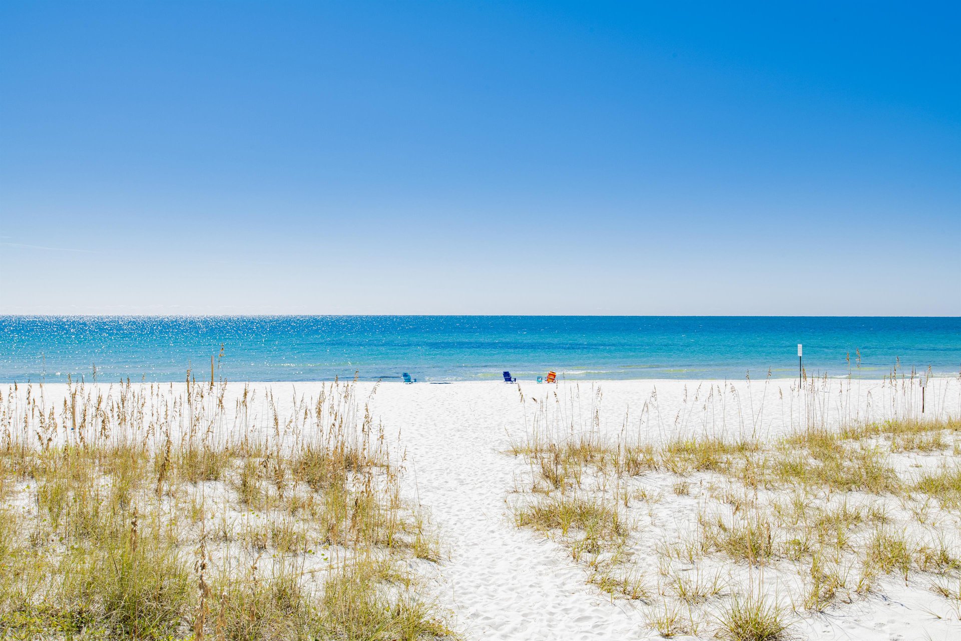 Riviera Dunes 403 by PKRM