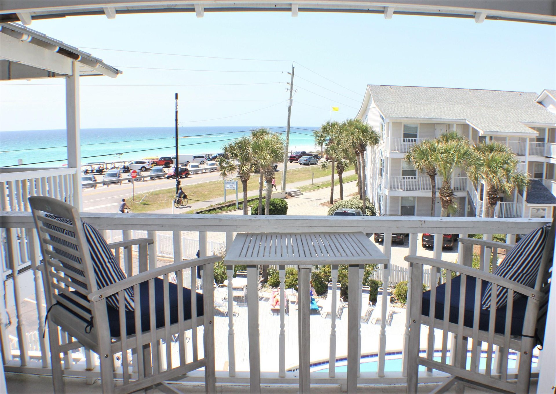 Enjoy your morning coffee with a gorgeous Gulf view