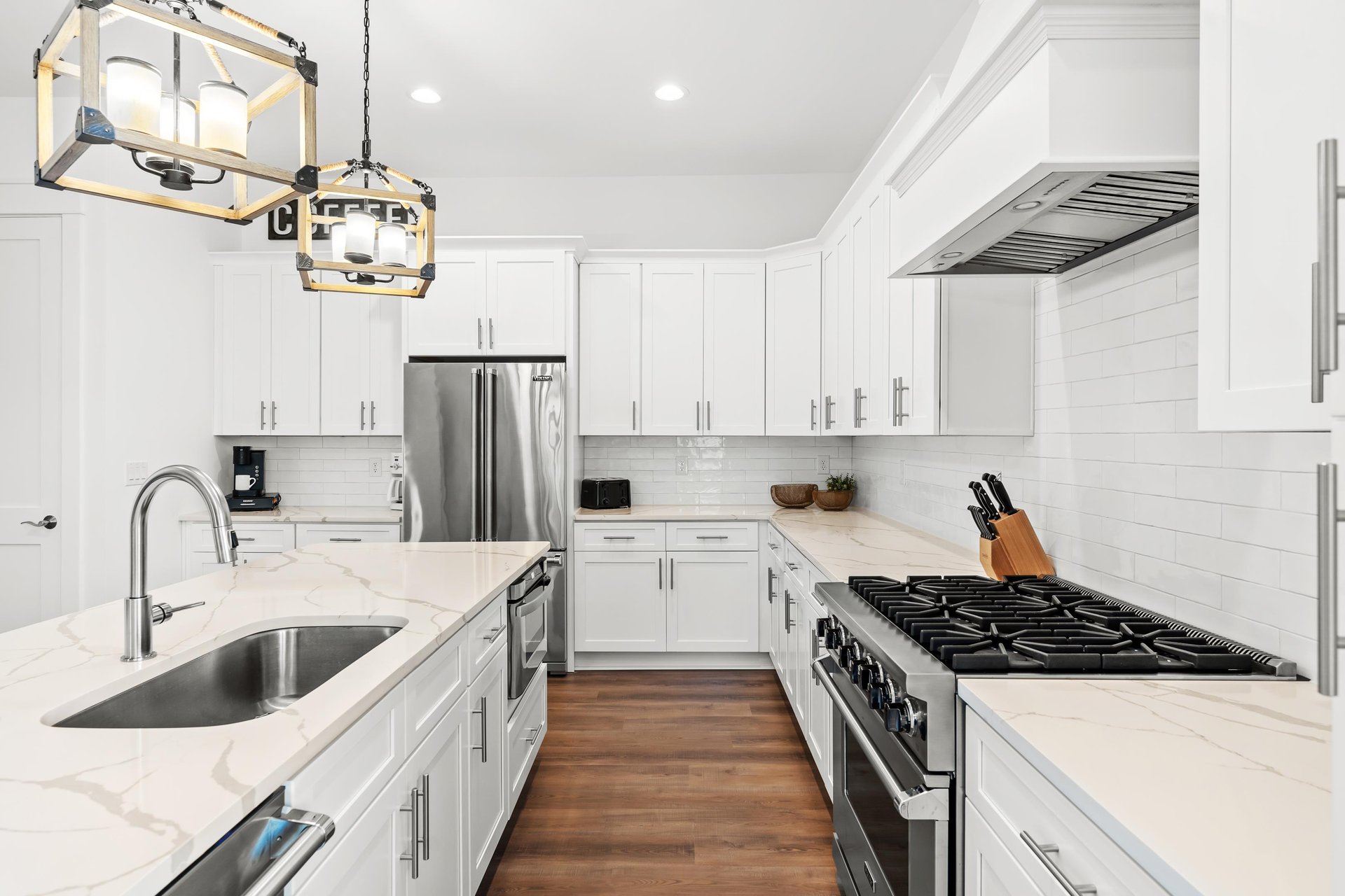 Open and Airy Kitchen