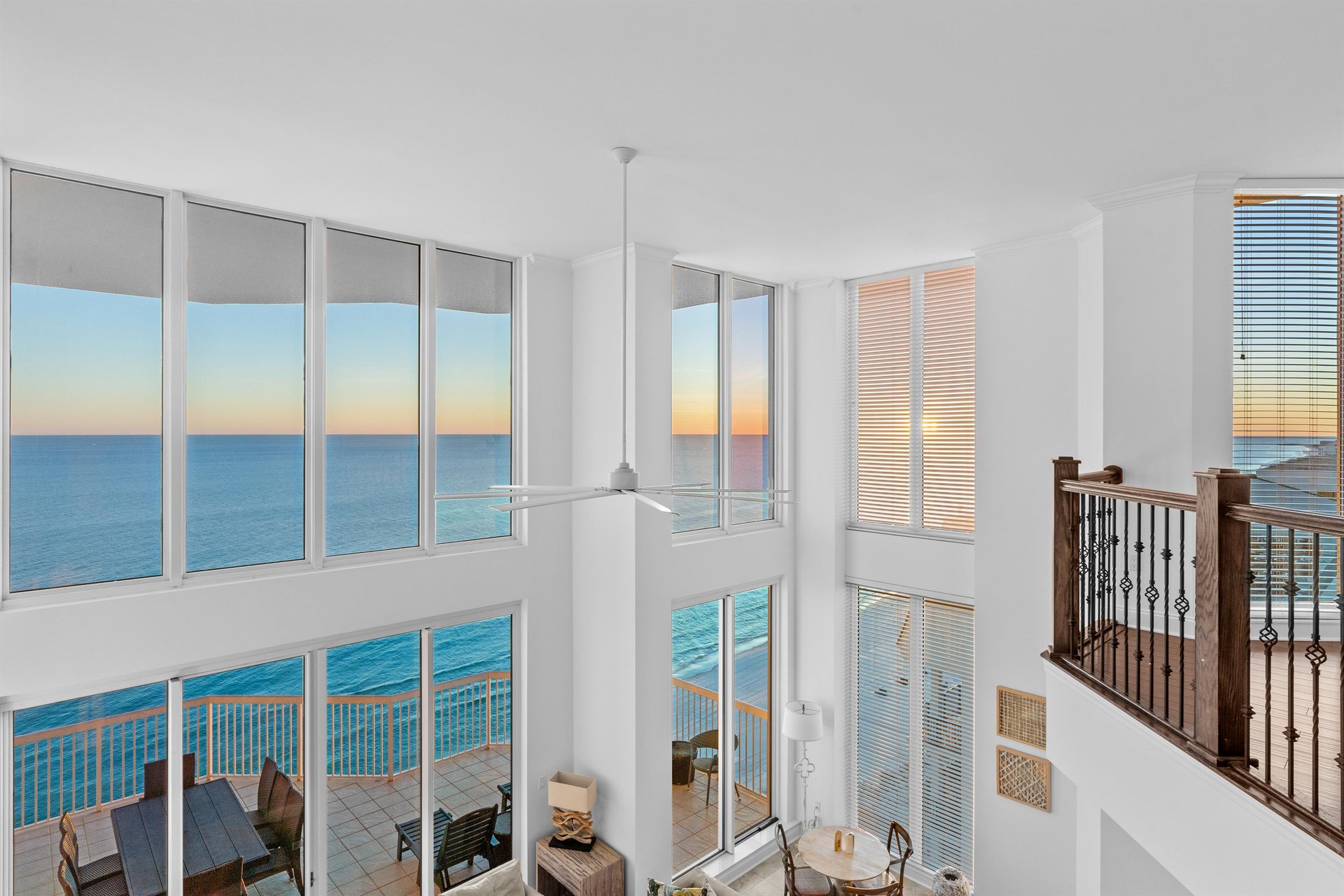 Sunsetting in Destin