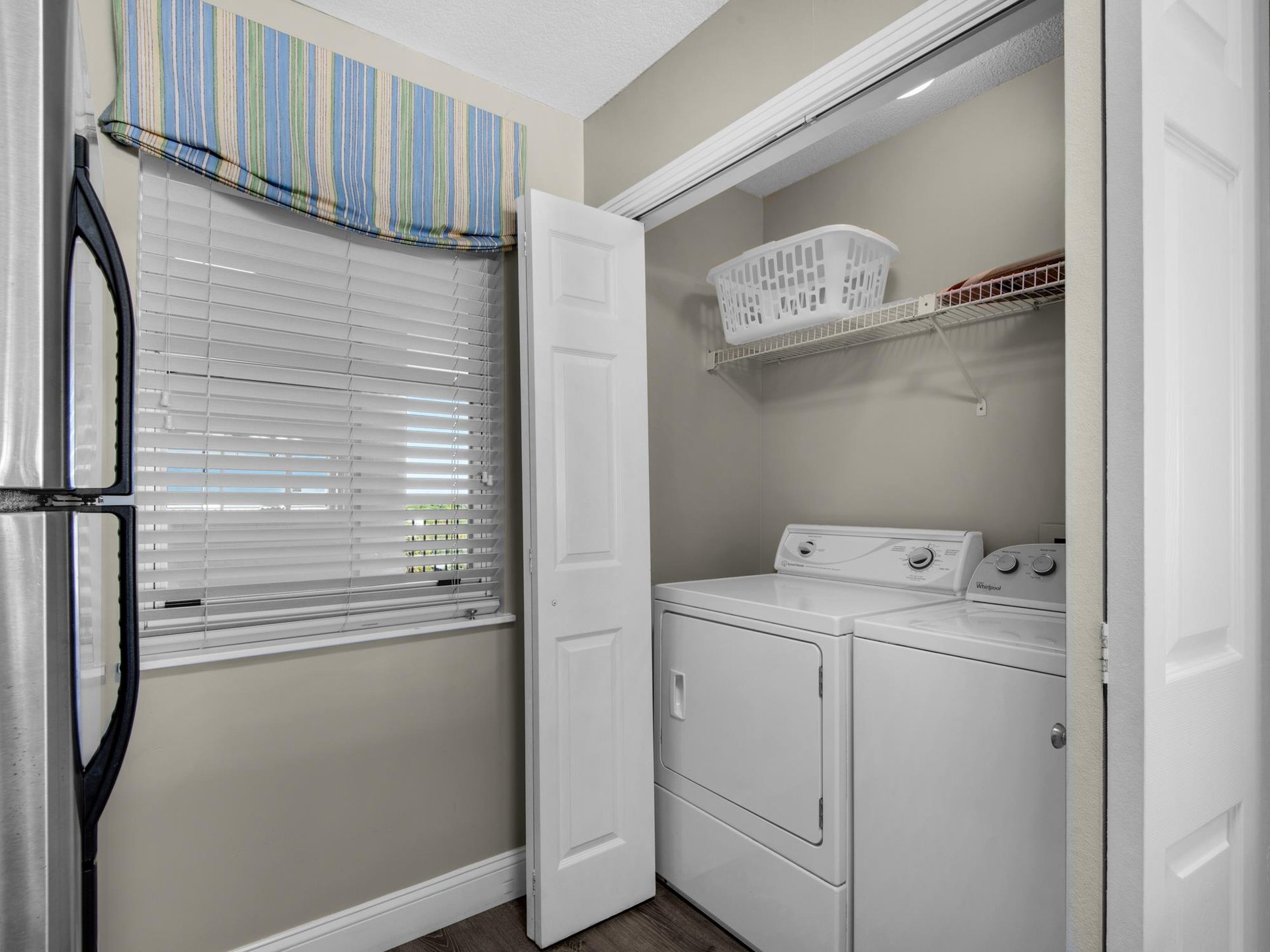 Convenient In Unit Washer and Dryer