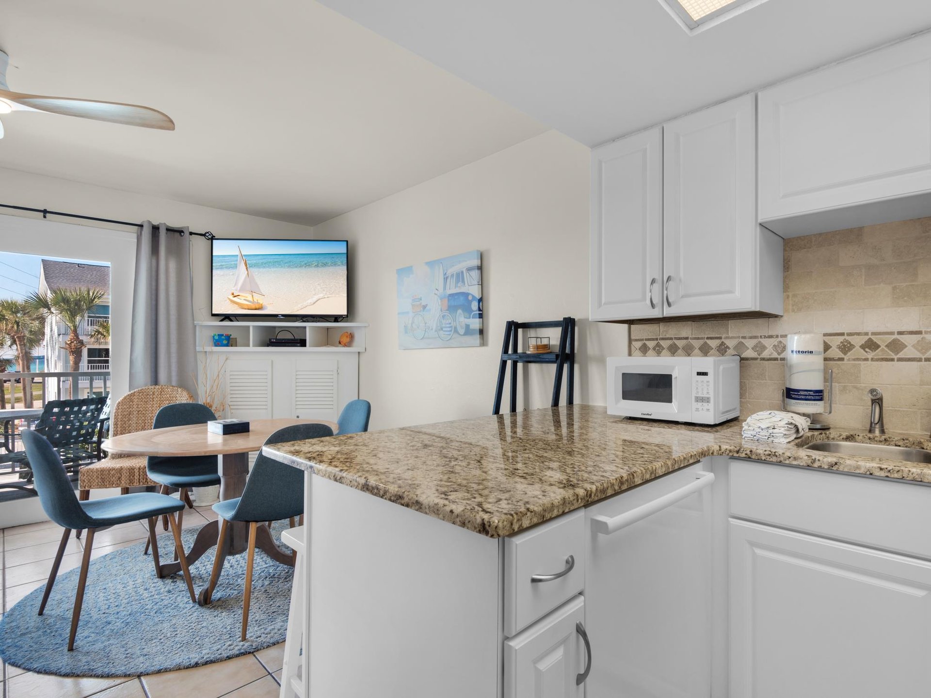 Kitchen and dining area