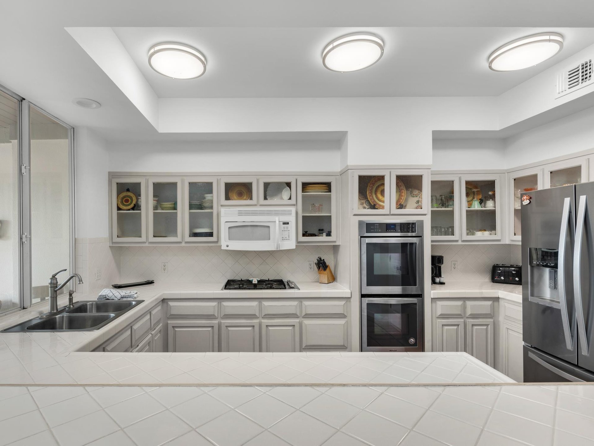 Plenty of Counter Space in Kitchen