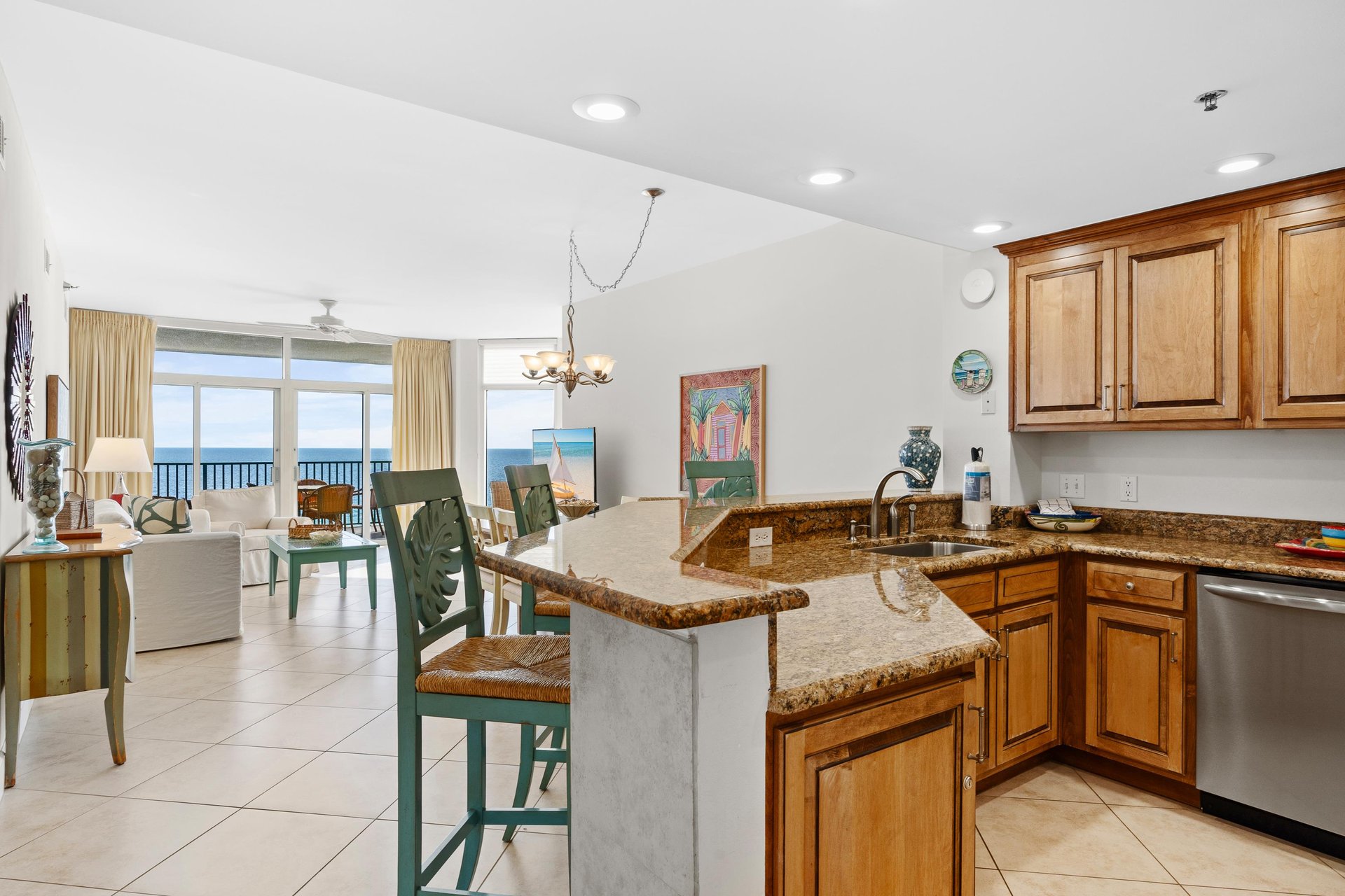 Spacious Living and Kitchen