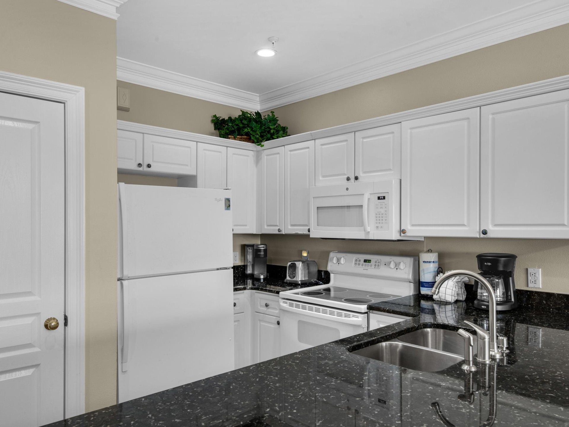 Kitchen with ample Prep Area