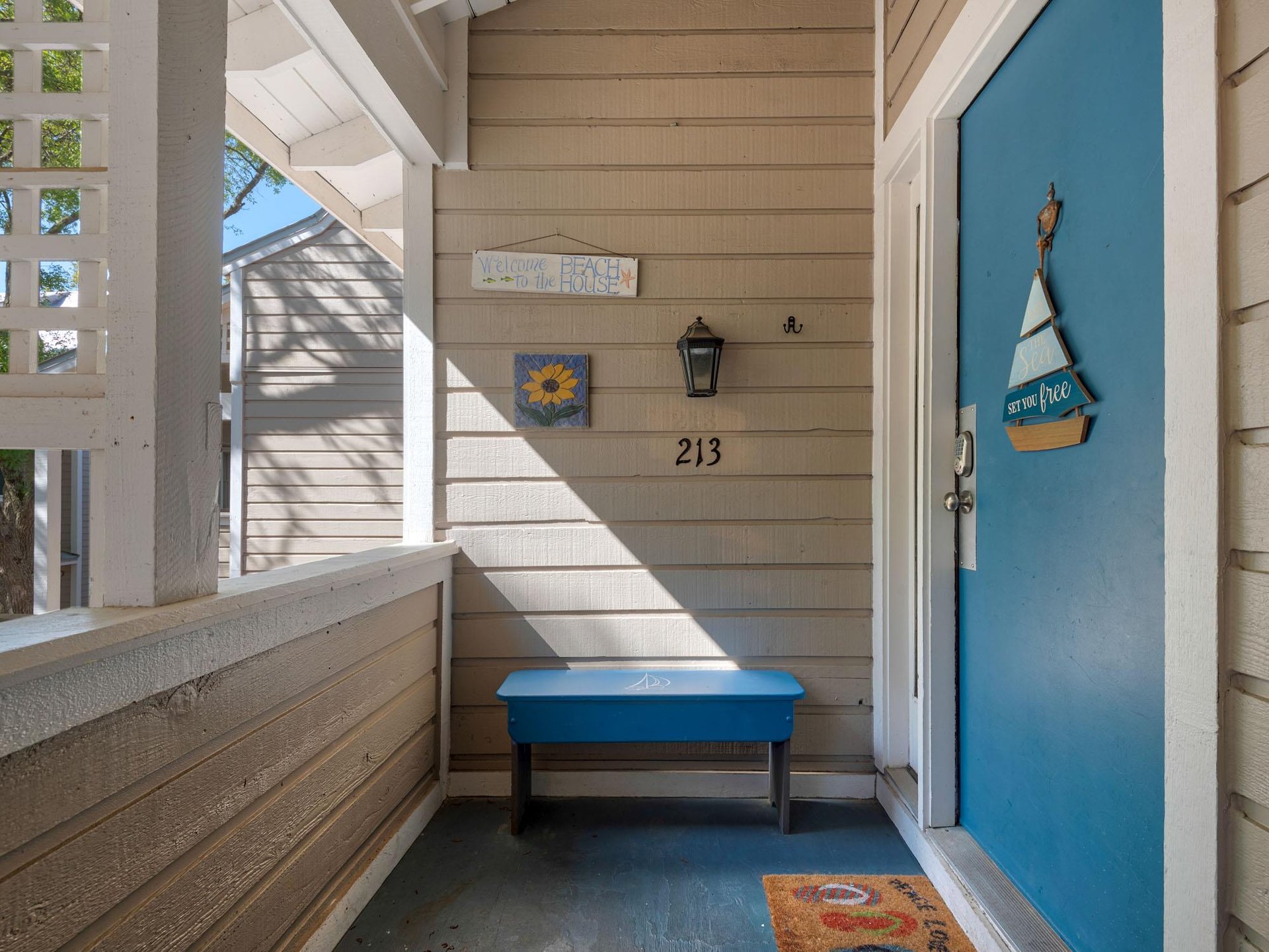 Entrance to Cottage 213