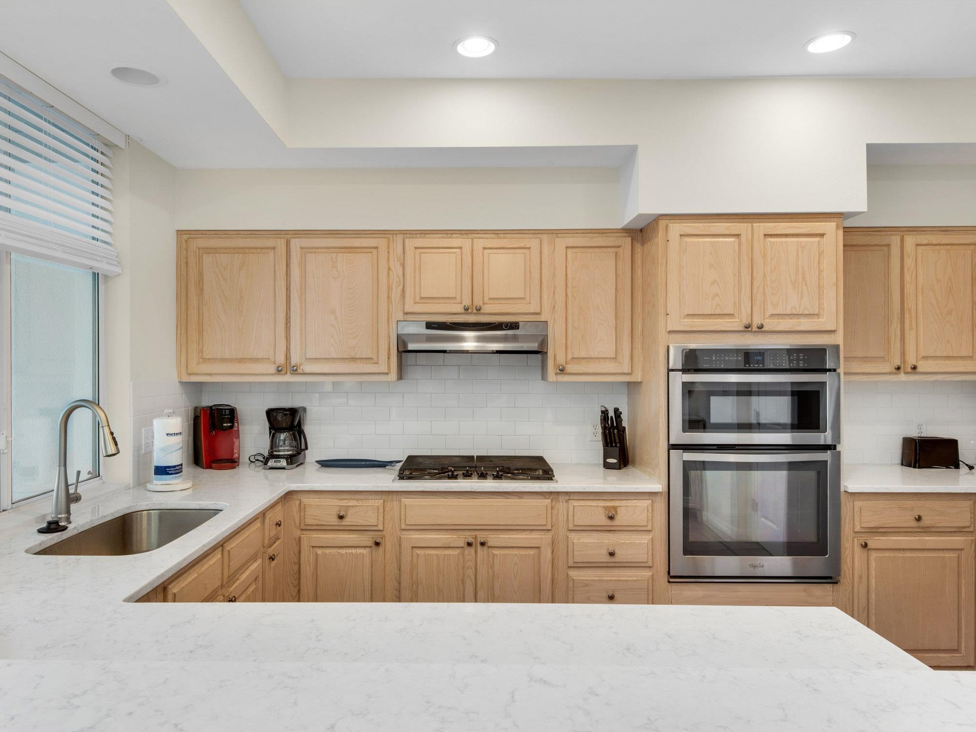 Plenty of Couner Space