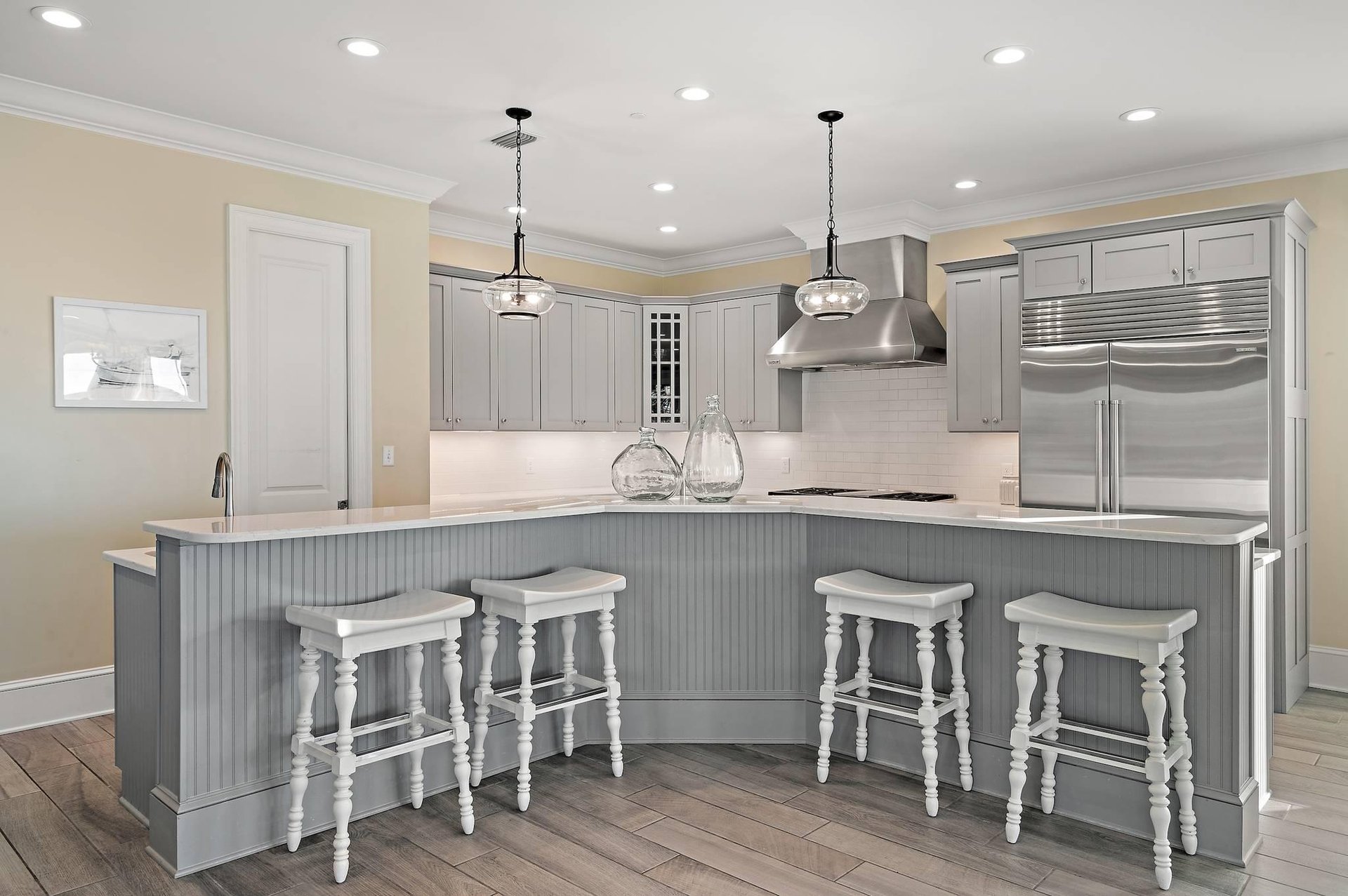 Kitchen with Bar Seating for 4