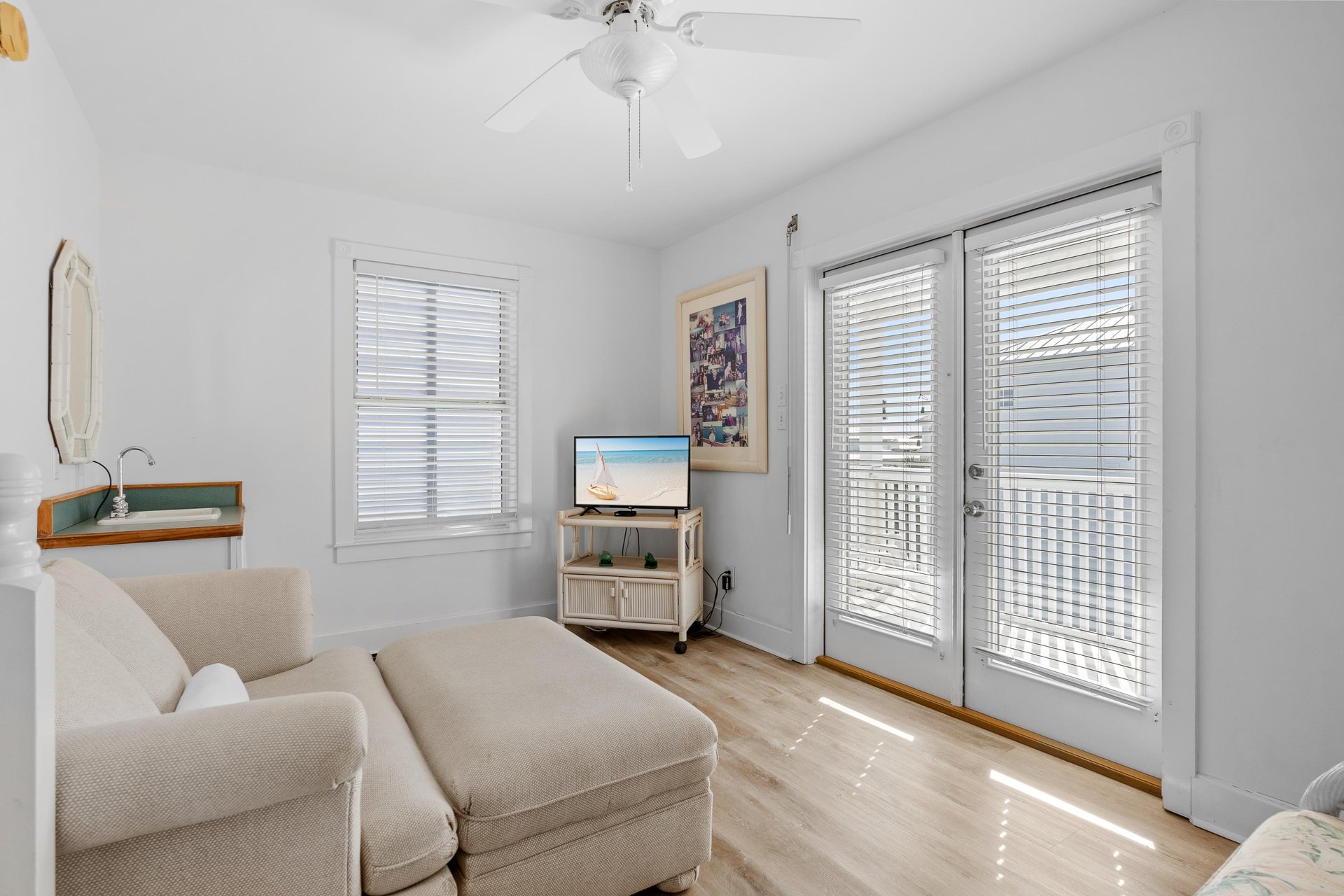 3rd Floor Sitting Room