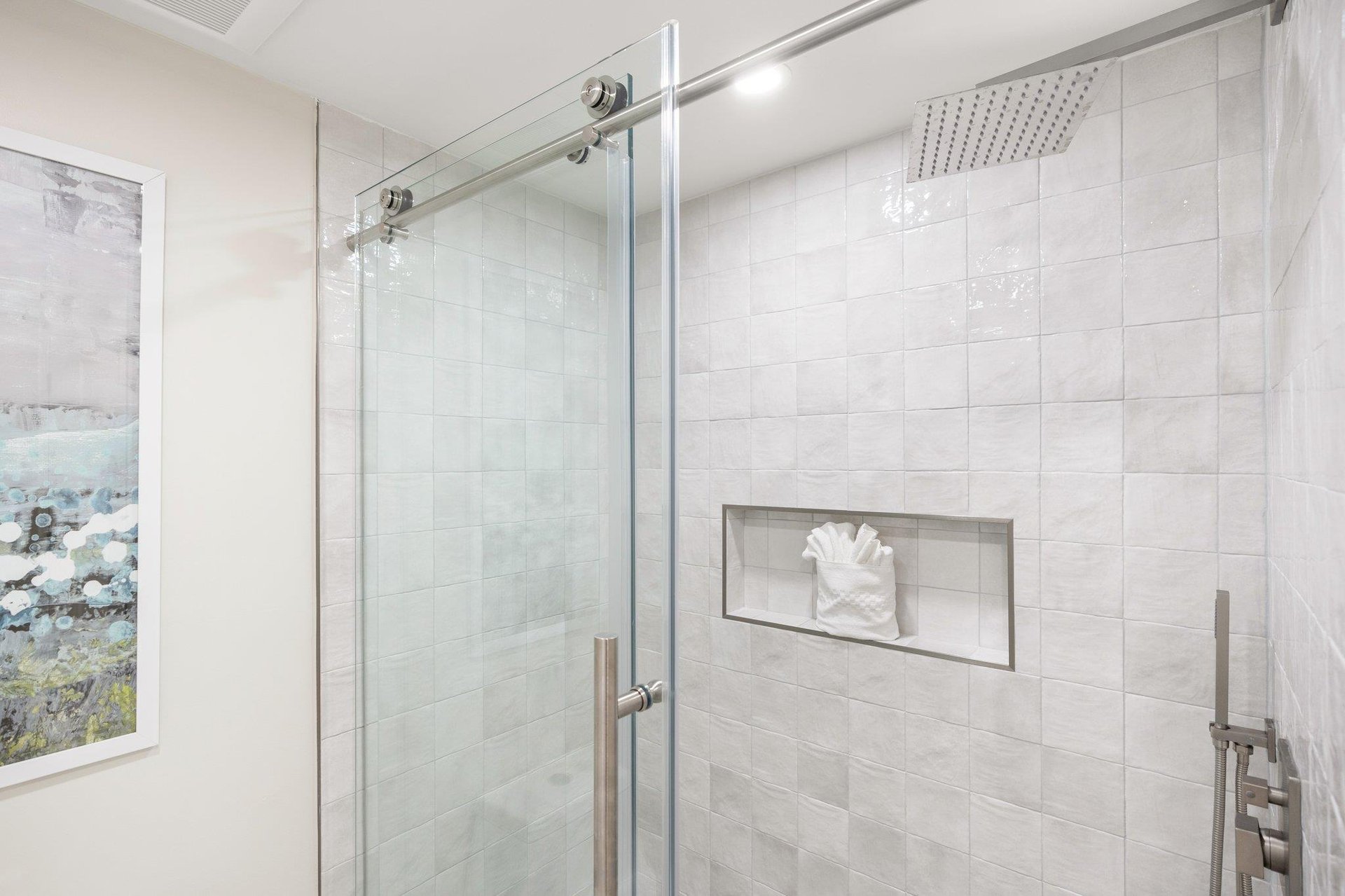 WalkIn Shower in Bathroom 2