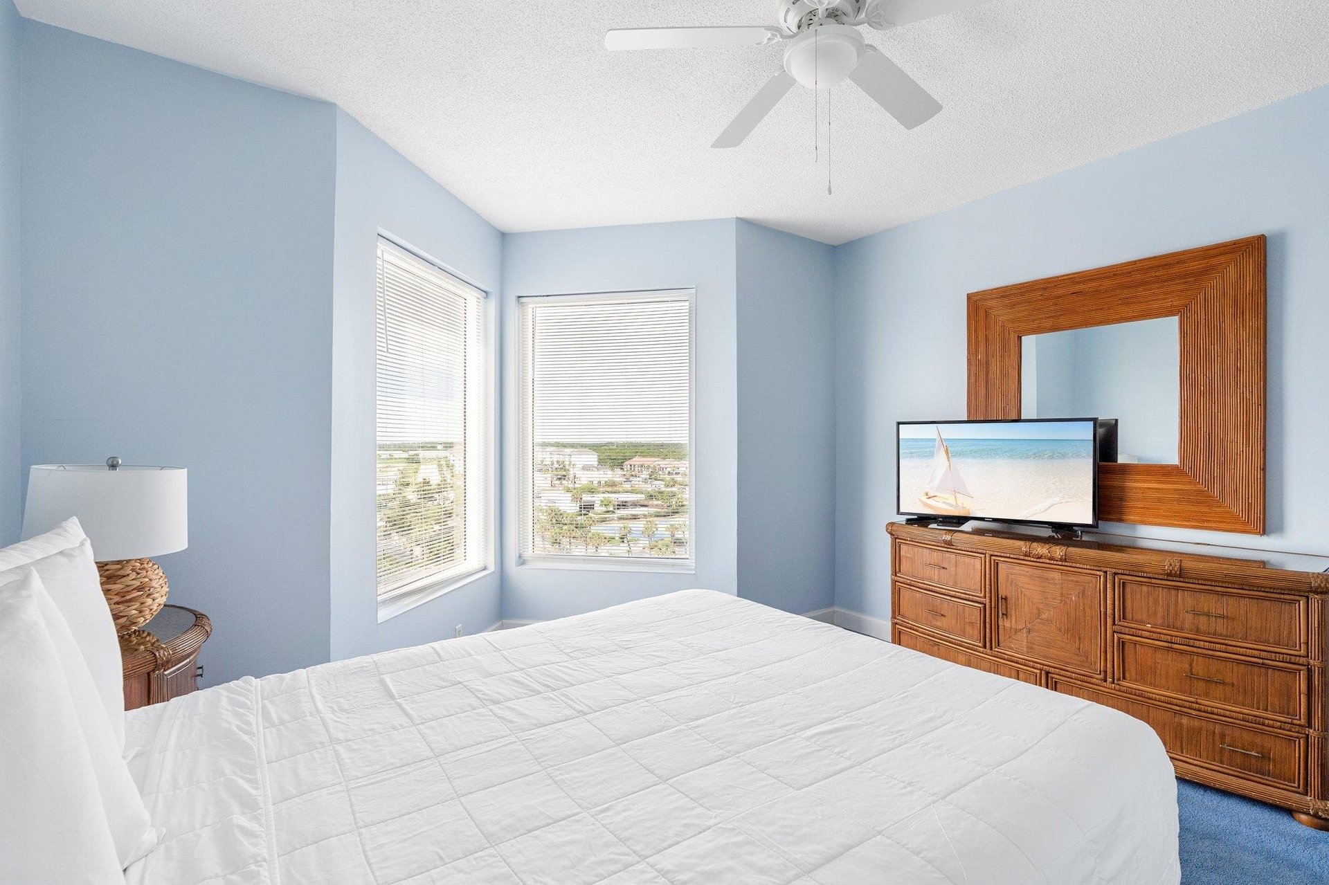 Bedroom 3 with Flat Screen TV