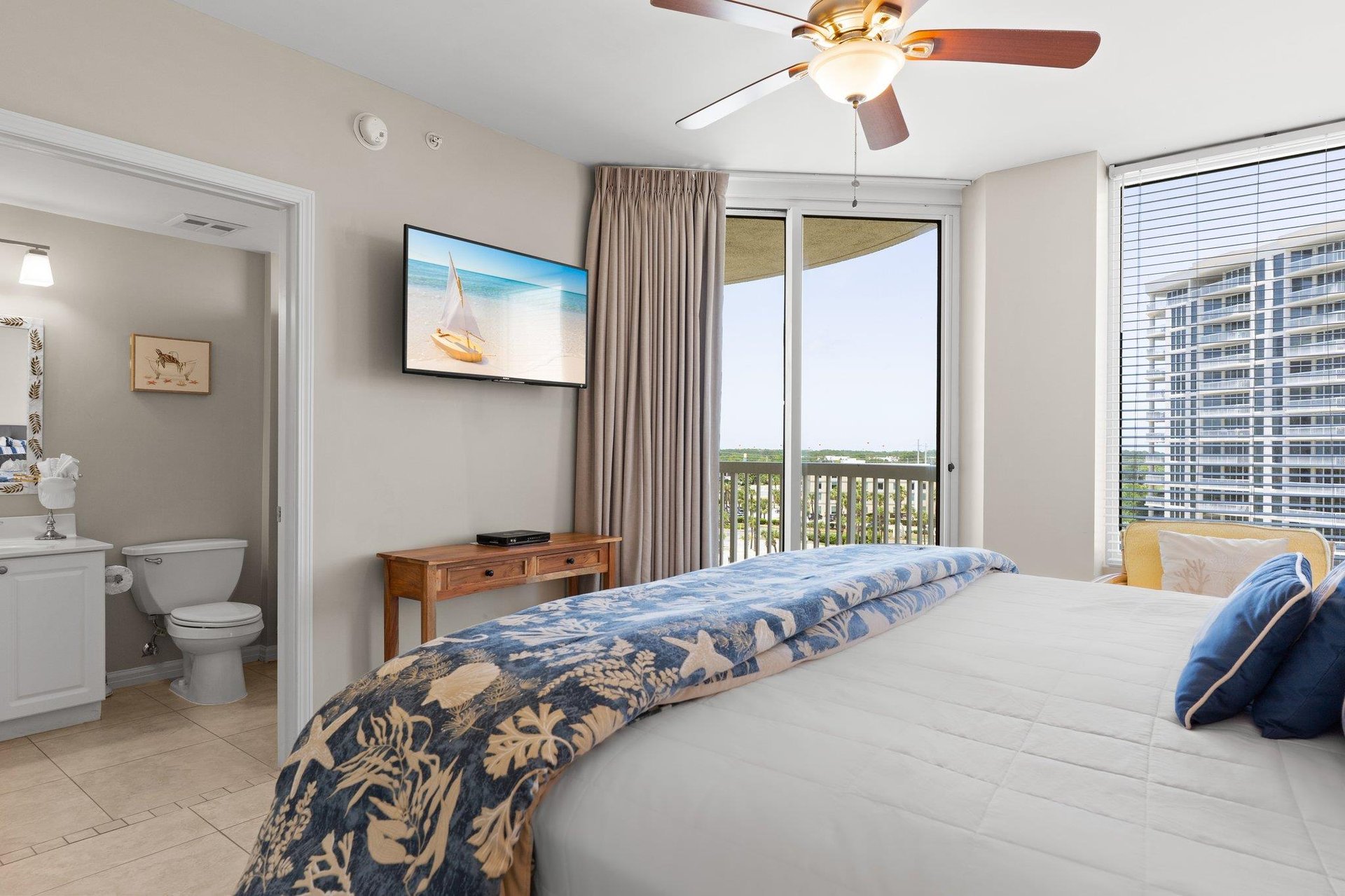 Bedroom 2 King Suite