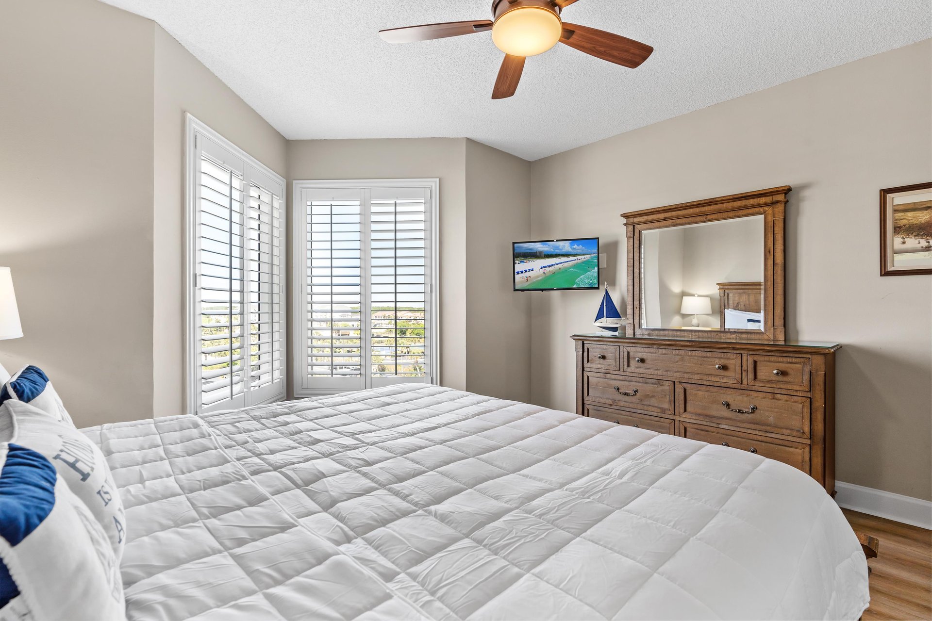 Bedroom 2 with Dresser and TV