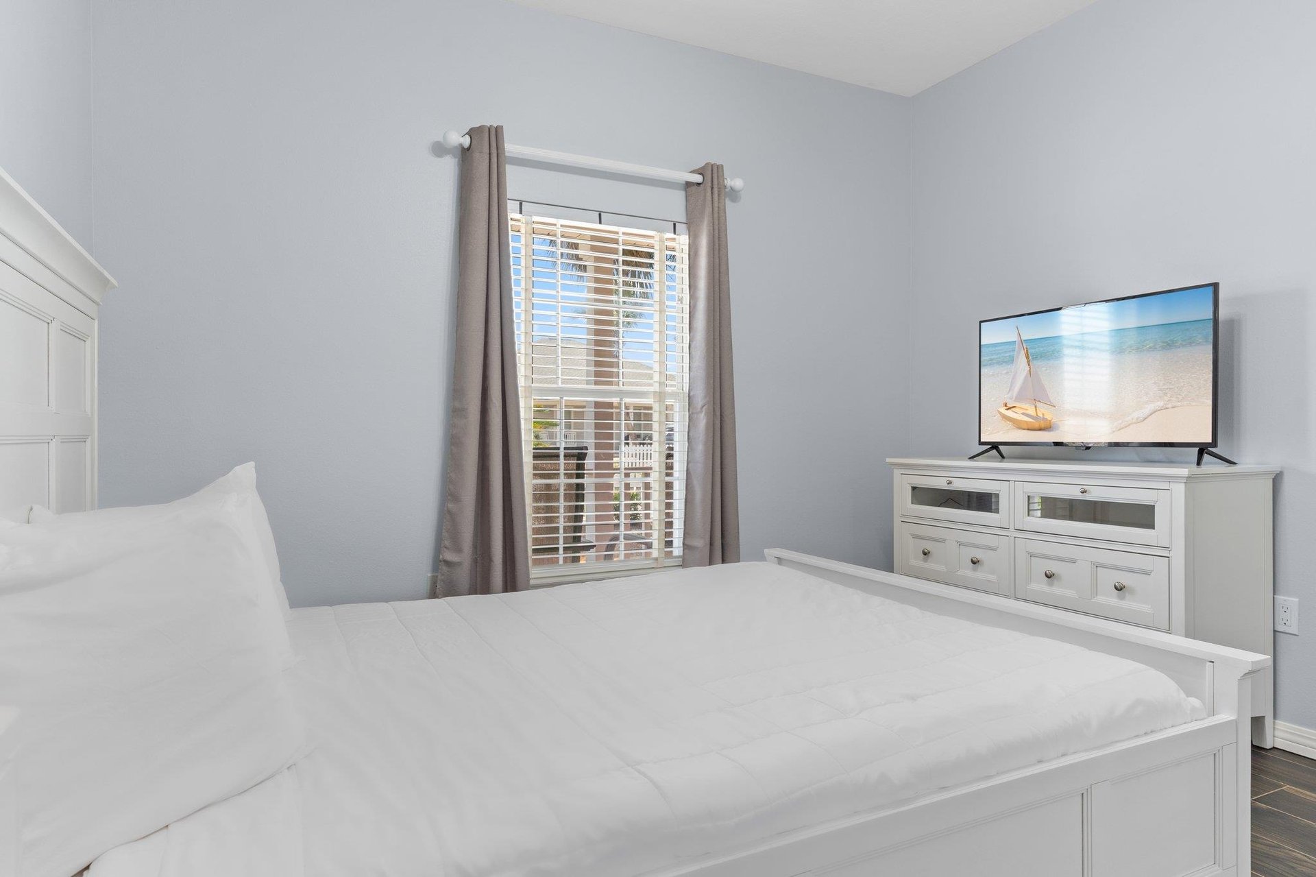 Bedroom 2 with Queen Bed and Flat Screen TV