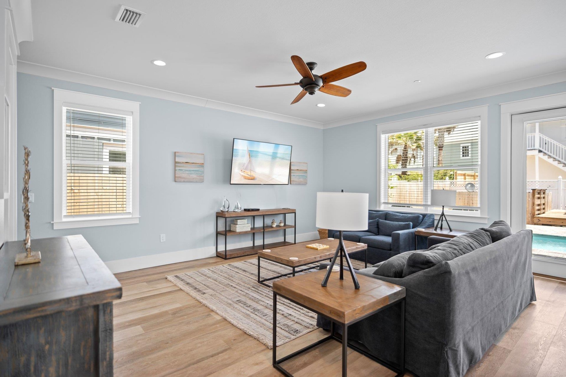 1st Floor Living Room