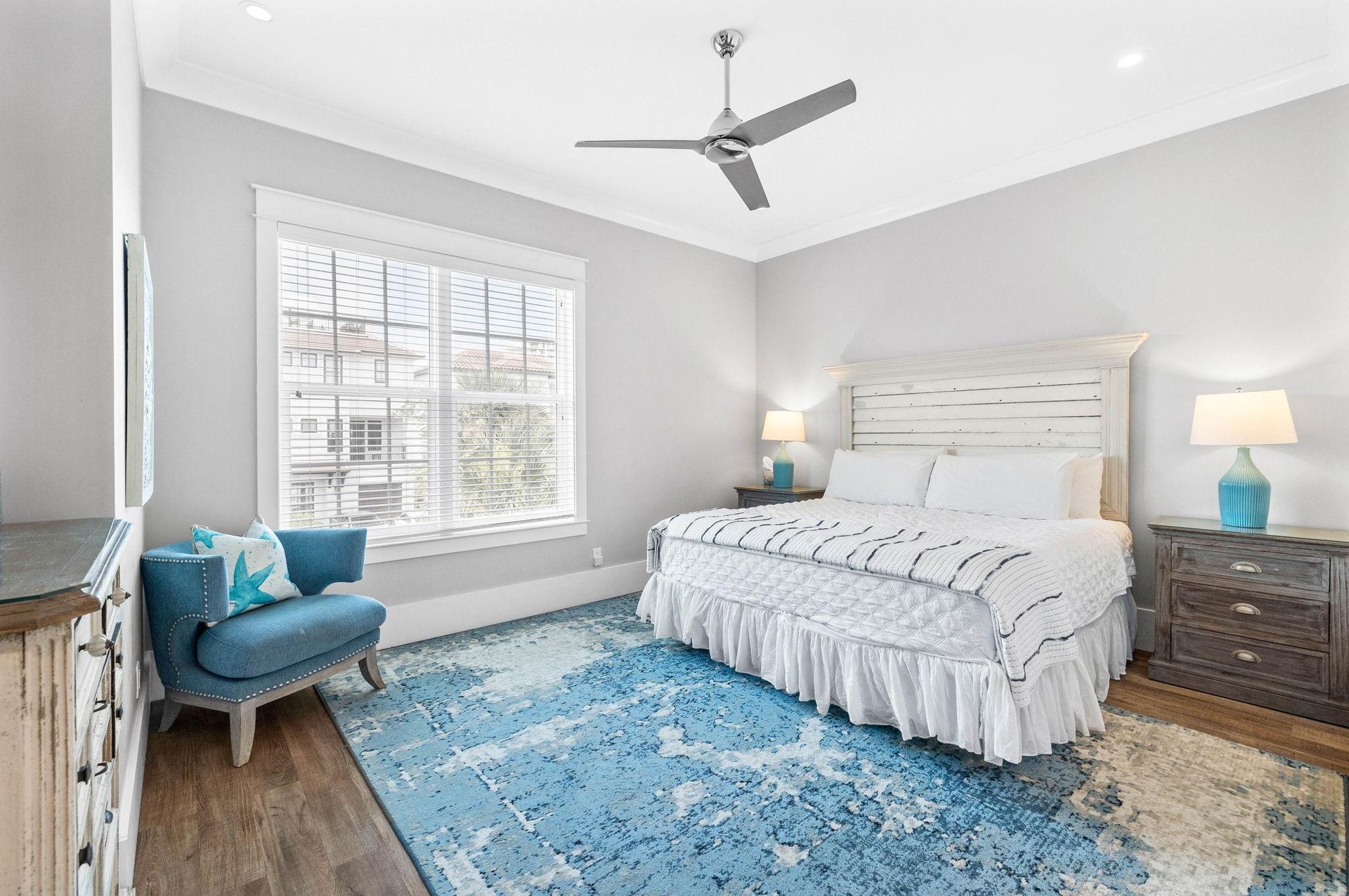 2nd Floor King Room 7