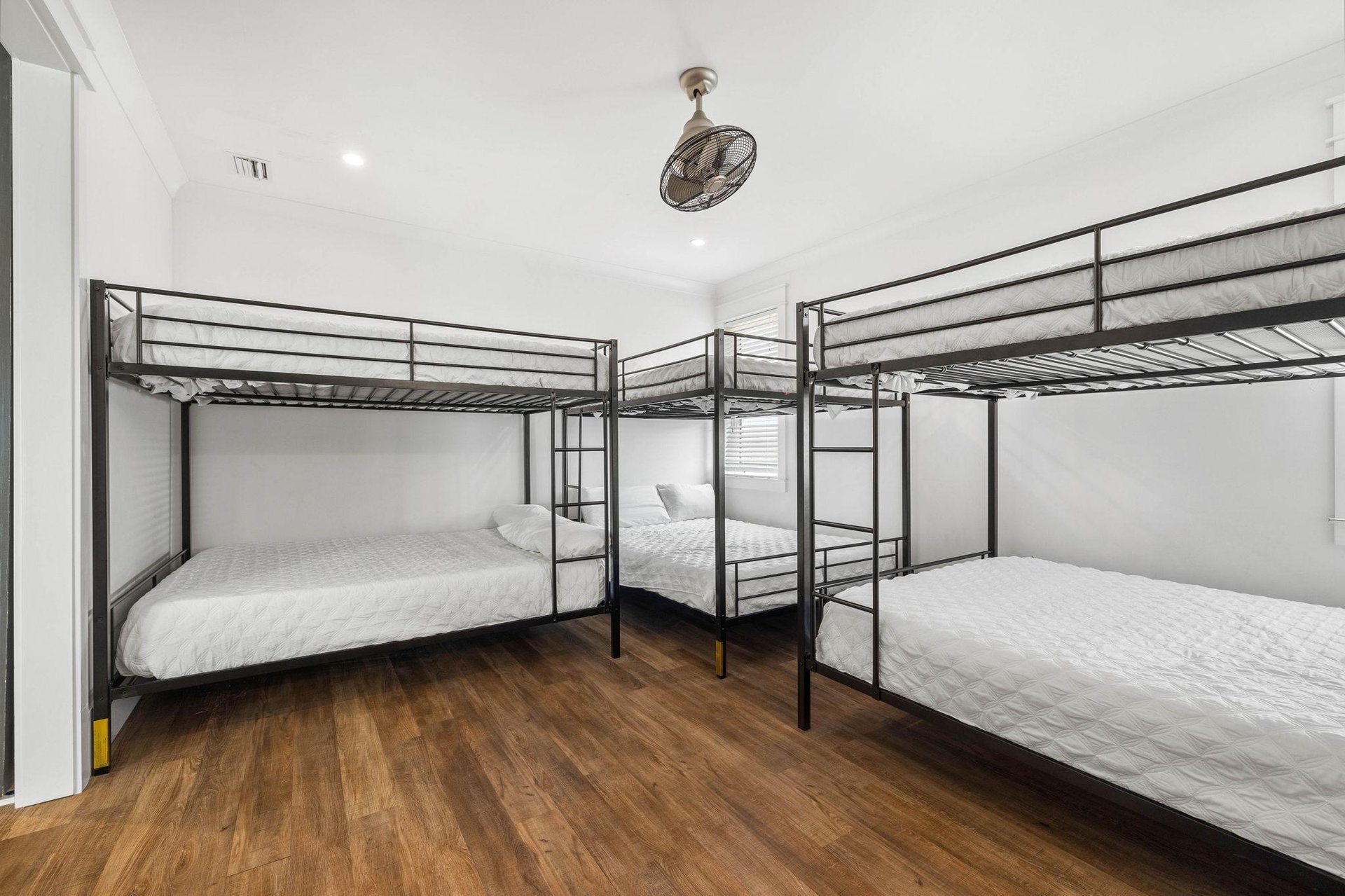 3rd Floor Queen over Queen Bunk Room