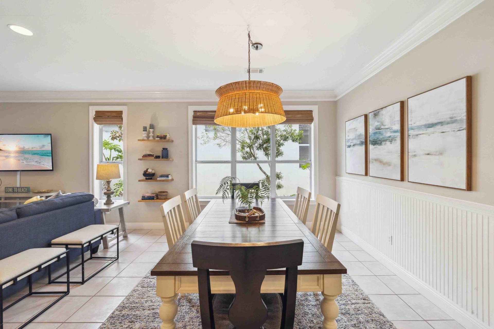 Dining Area Great for Meals