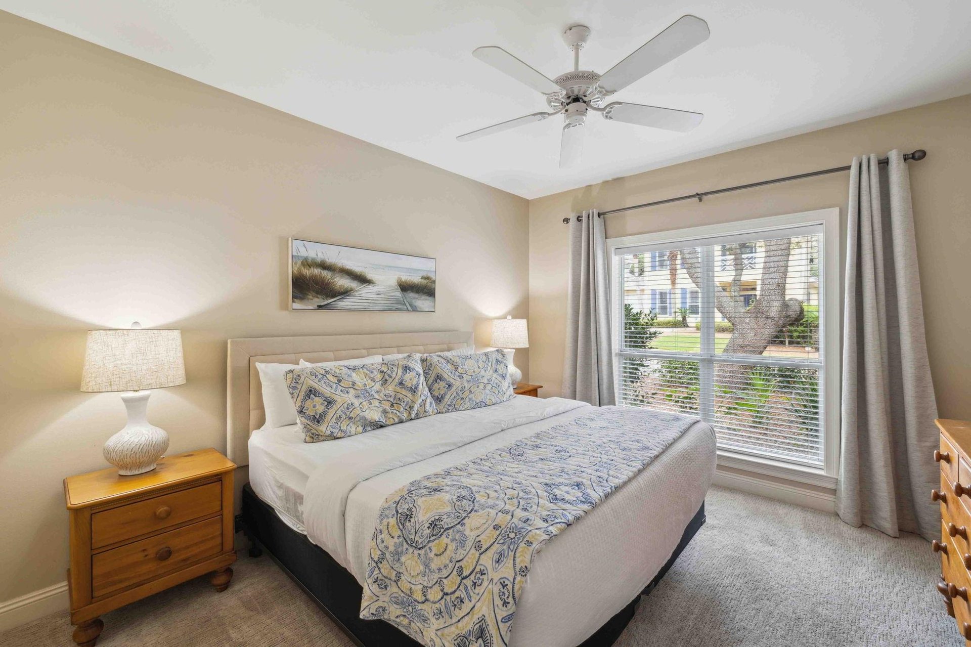 Bedroom 2 with King Bed