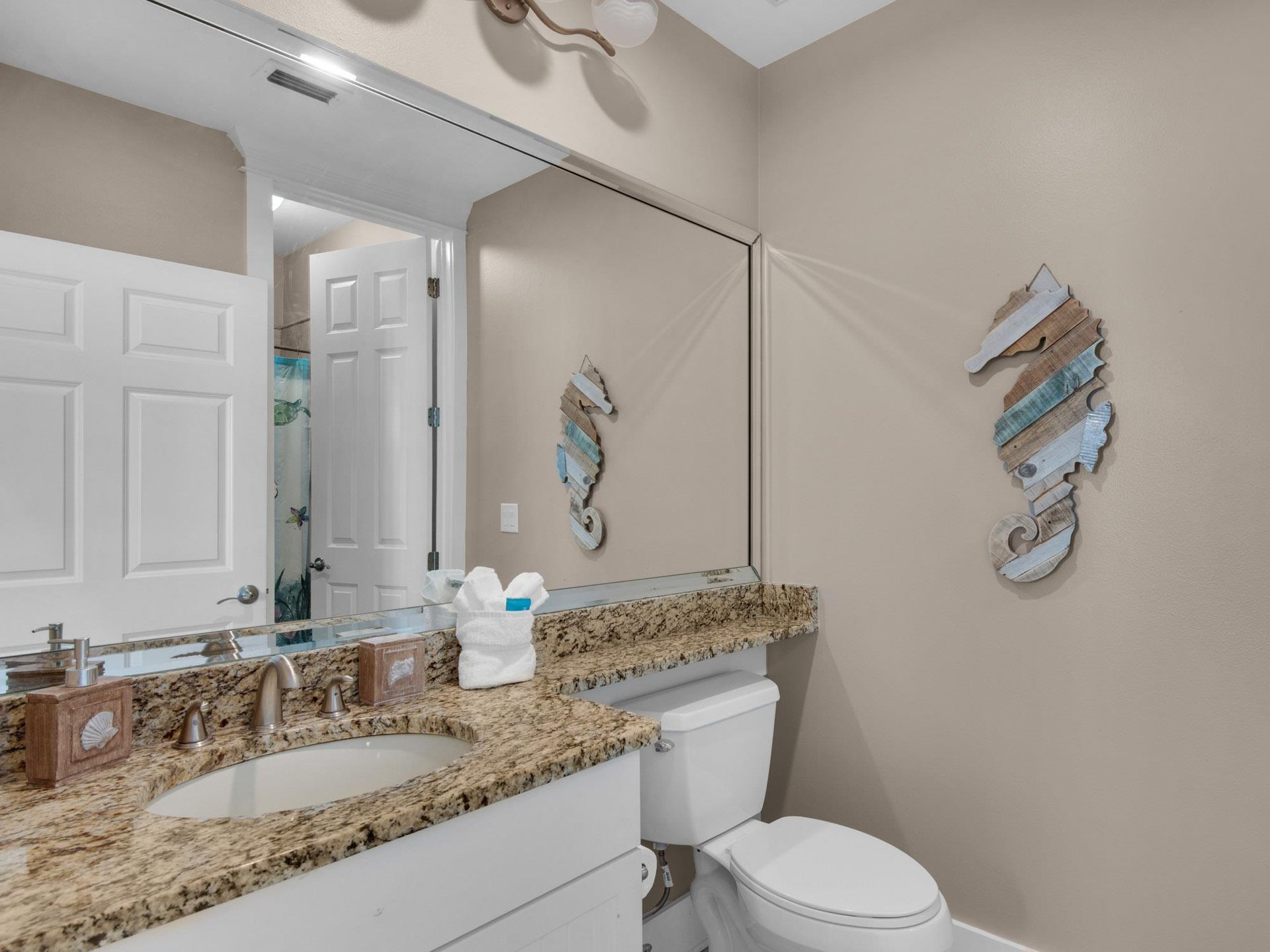 1st Floor Shared Bathroom 1 with tub shower combo