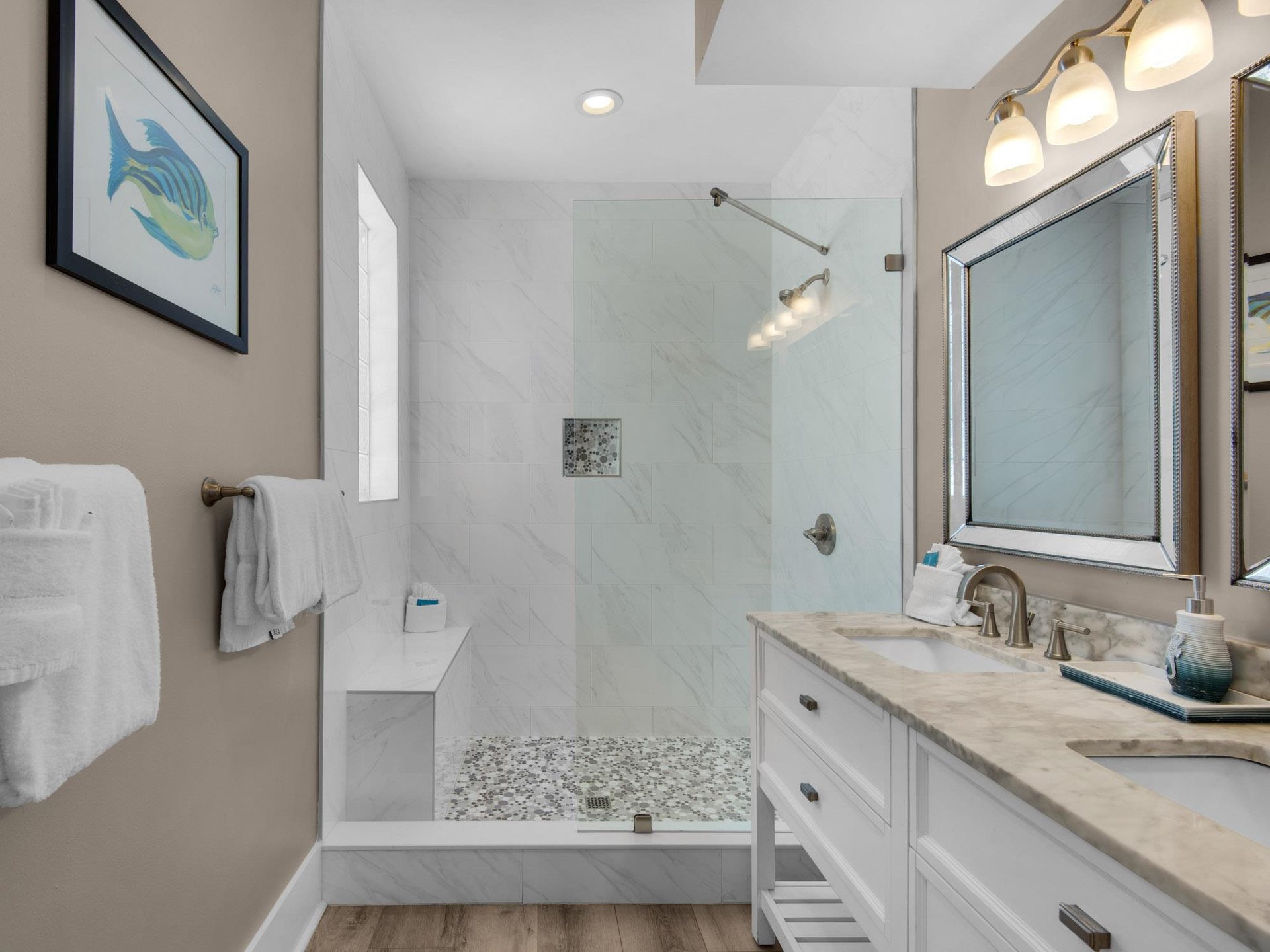 2nd Floor Bathroom 2