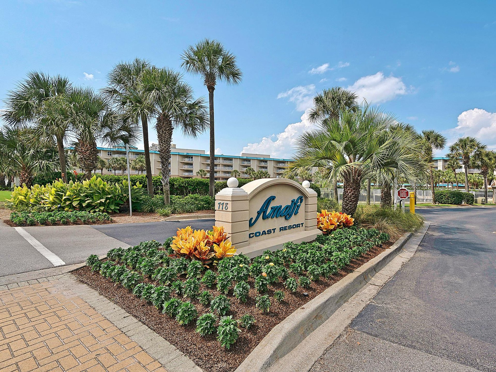 Amalfi Coast entrance