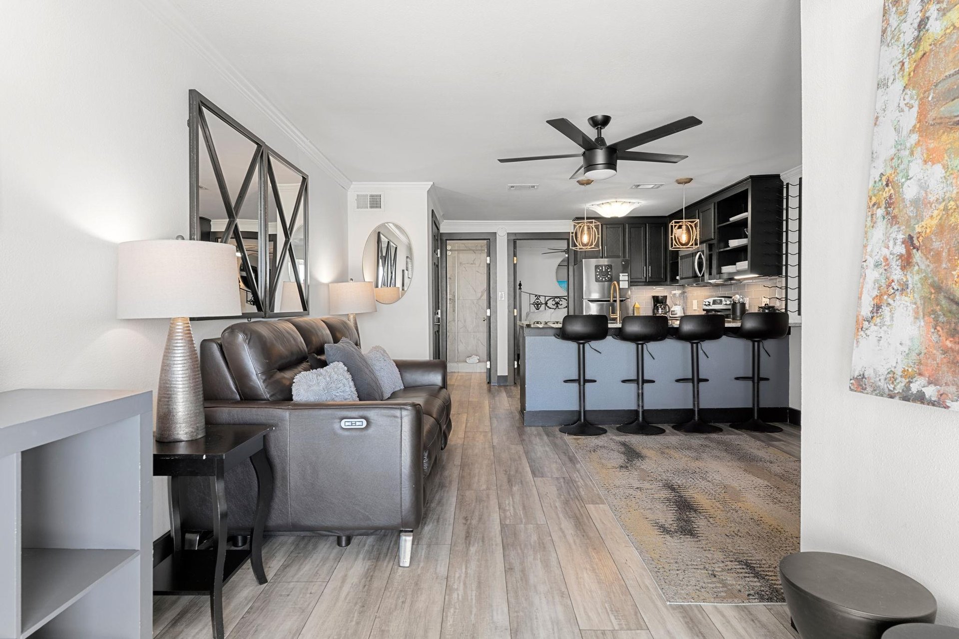 Entrance to Beach Level Area