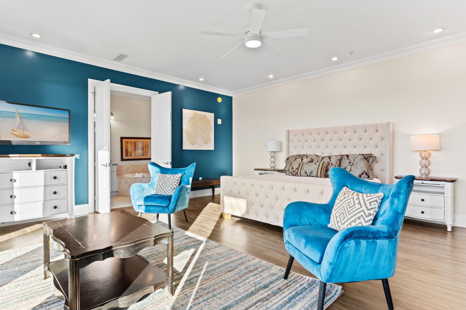 Bedroom 1 Sitting Area