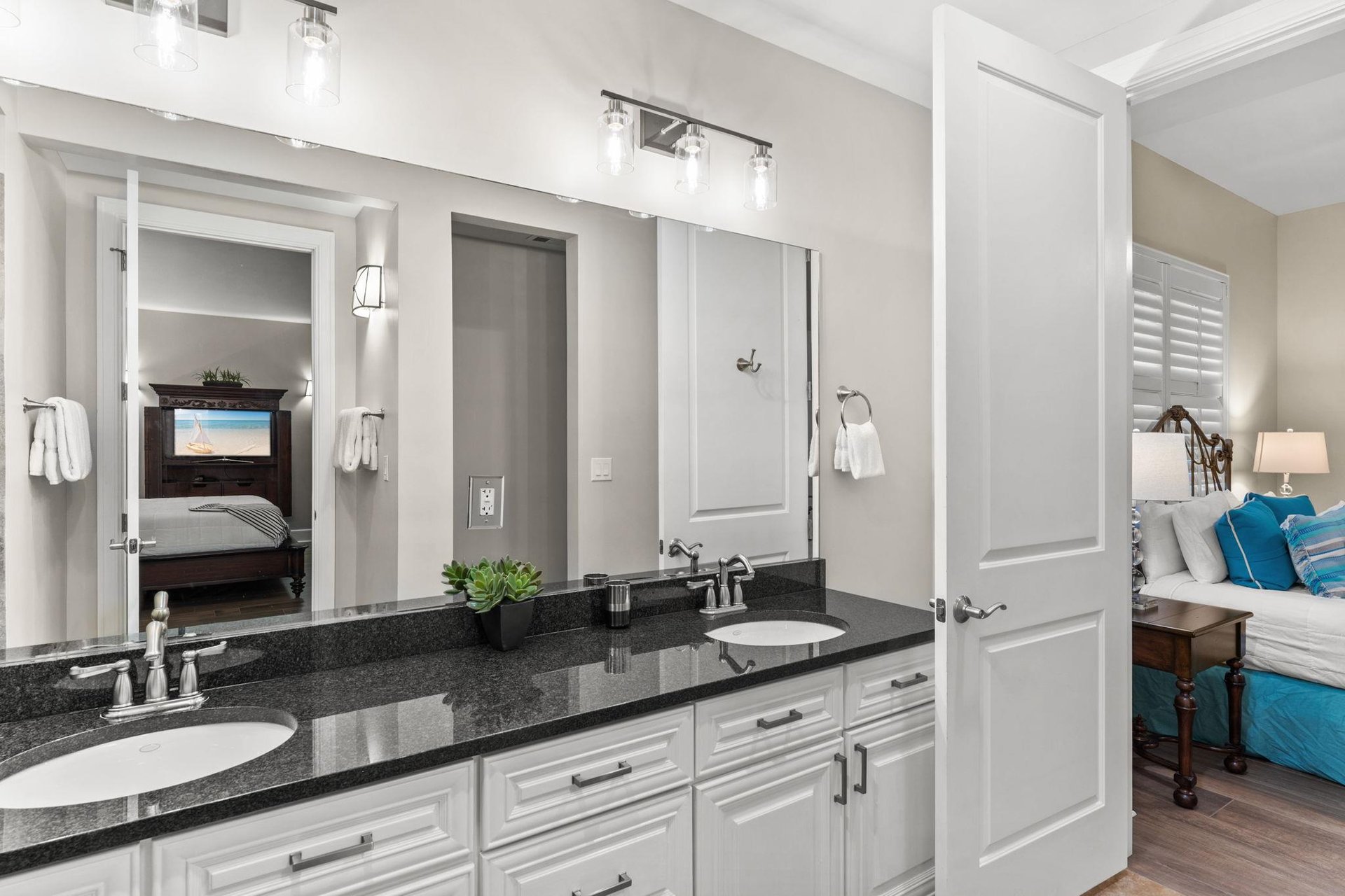 Bathroom 3 with Double Vanity