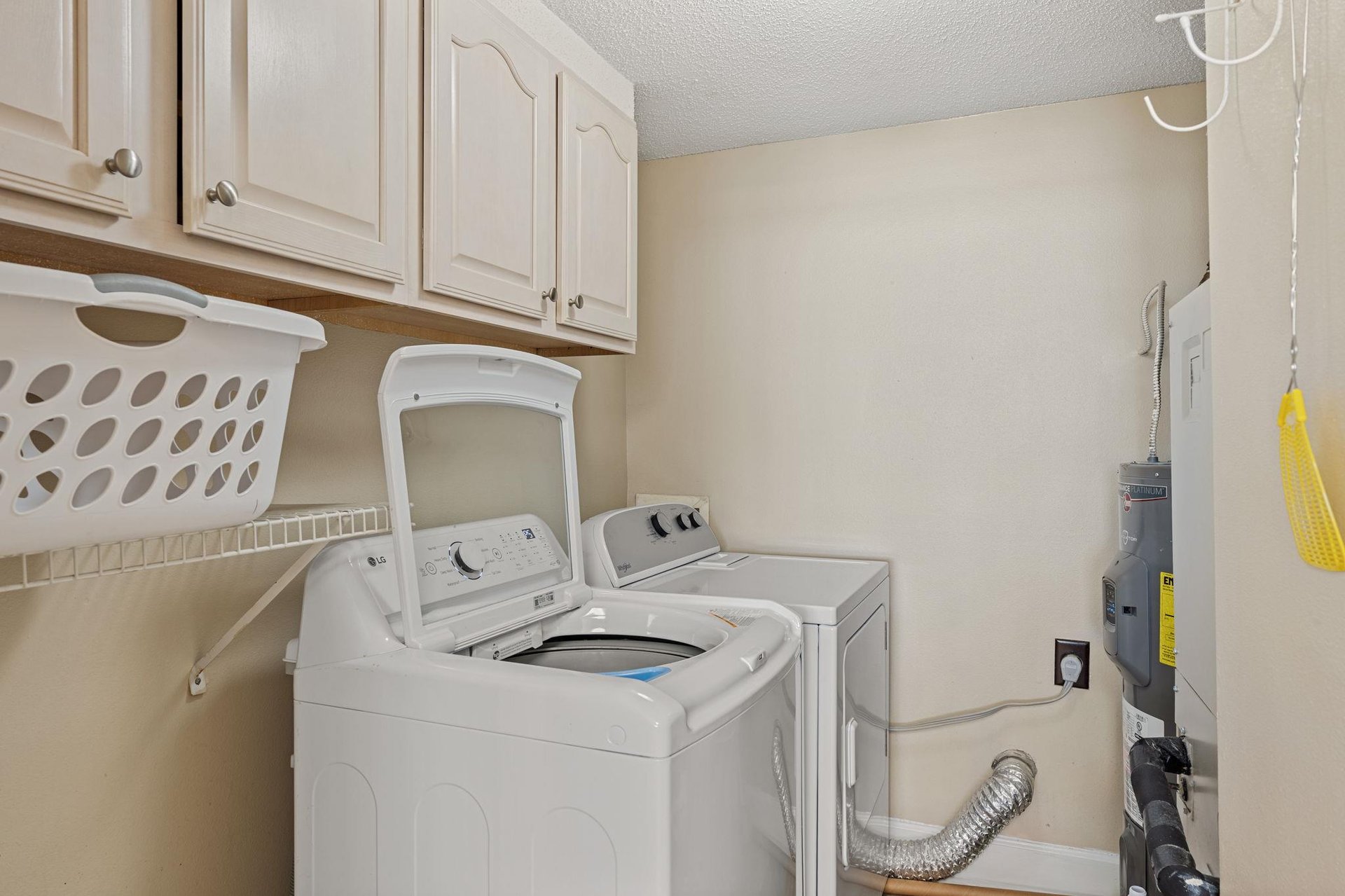 Your own convenient laundry room keeps you comfortable throughout your stay with fullsized appliances.