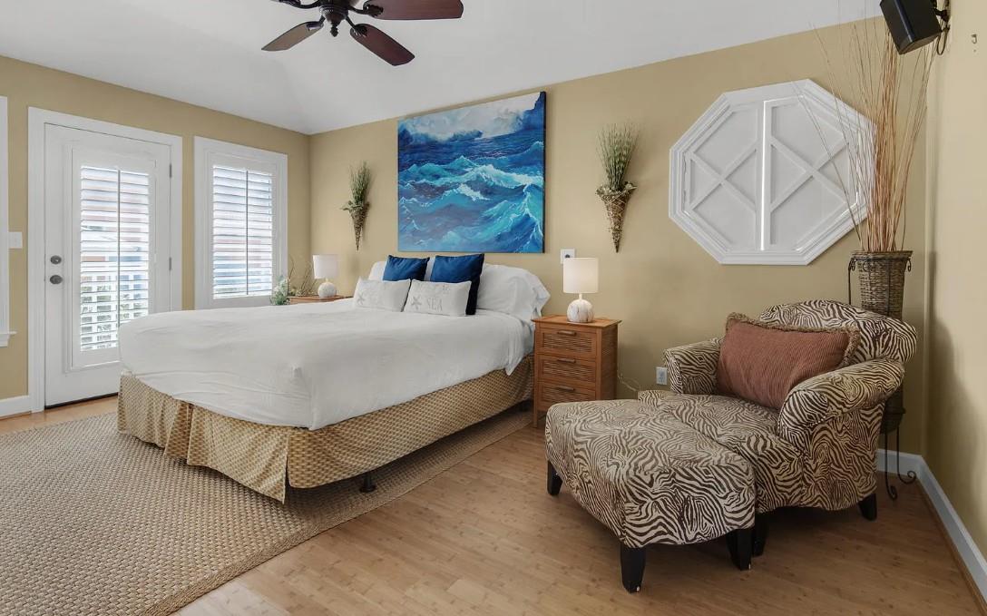 Bedroom 1 Primary Suite with King Bed