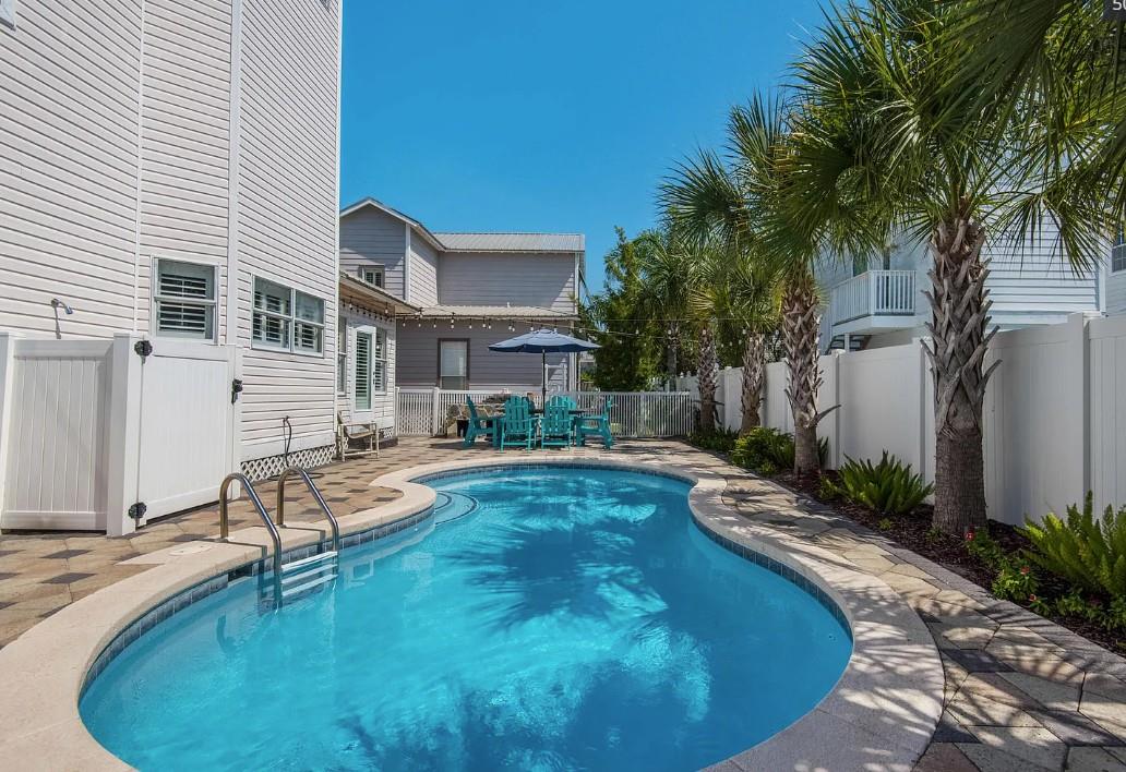 Private Swimming Pool