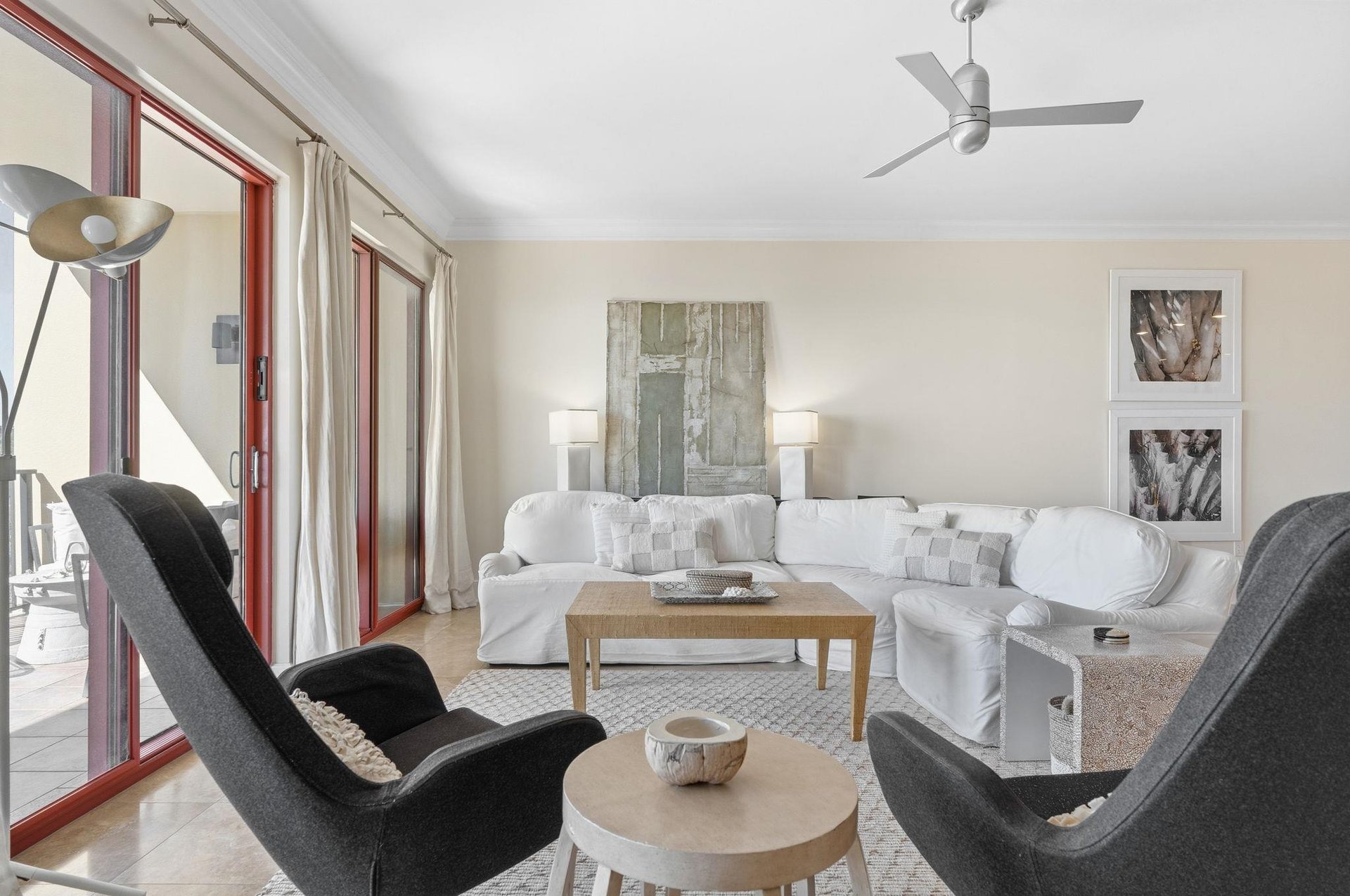 Living Area with Swivel Chairs