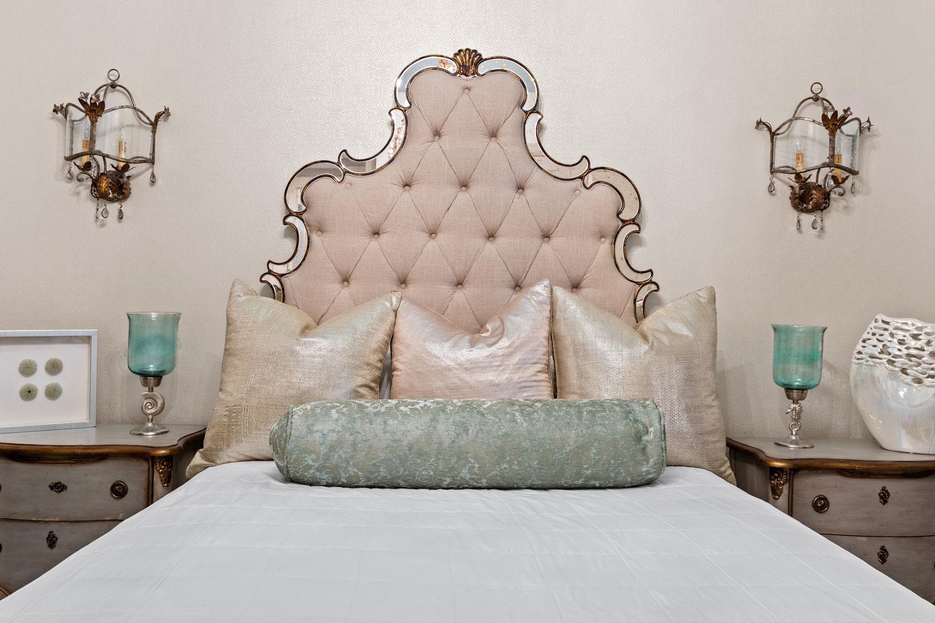 Queen Bed in Bedroom 3