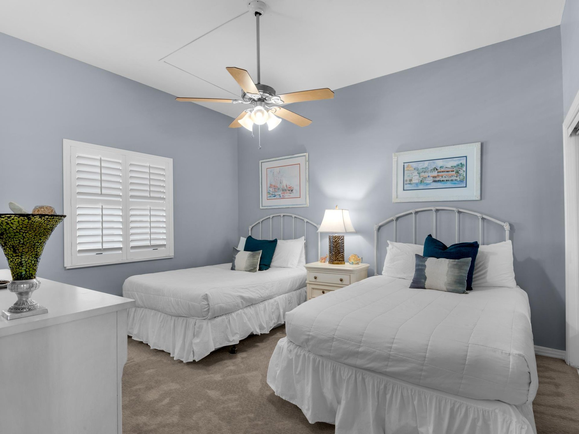 Bedroom 2 with 2 full Beds