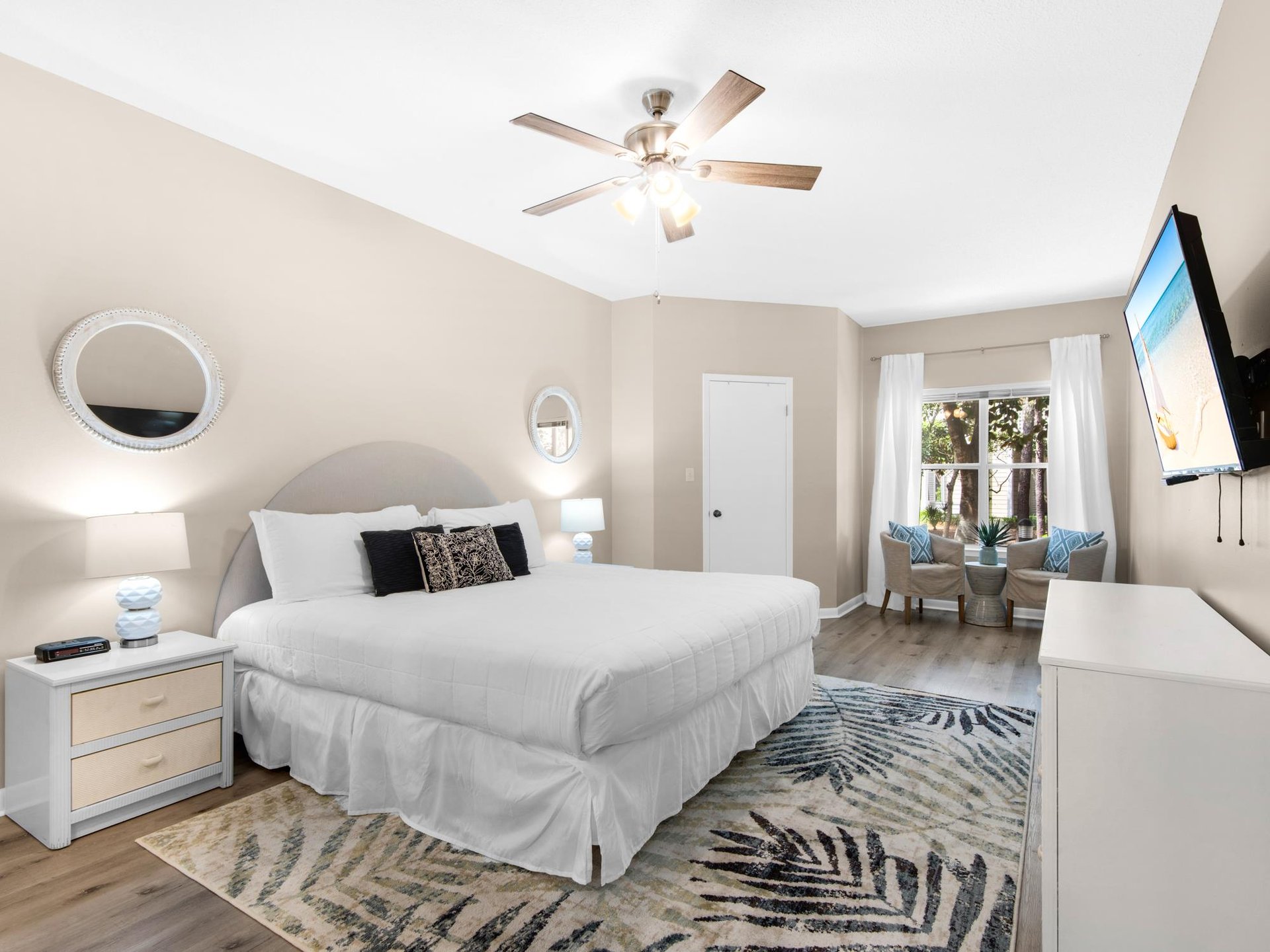 Bedroom 1 with King Bed