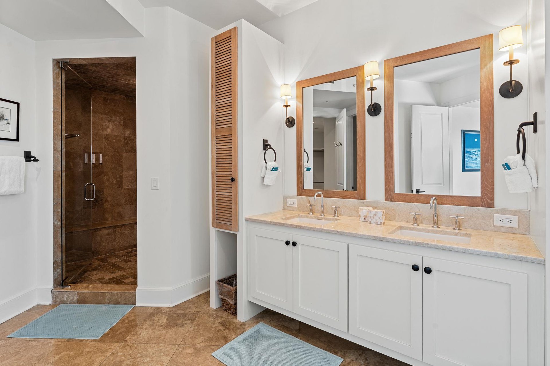 Bathroom 1 with spa like features