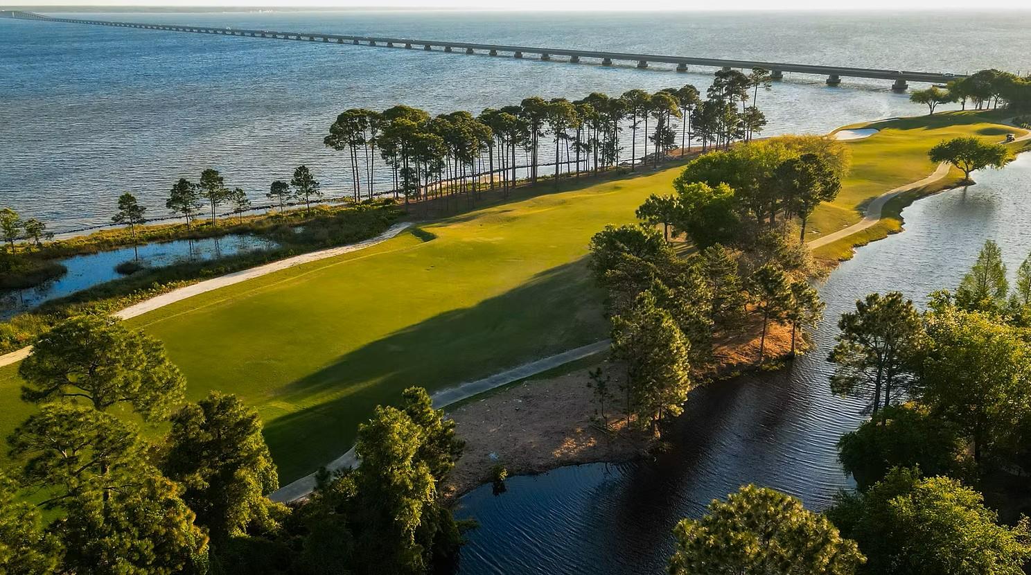 69eb8a_1682c8305dcf4a7eb69e948374f4501fmv2