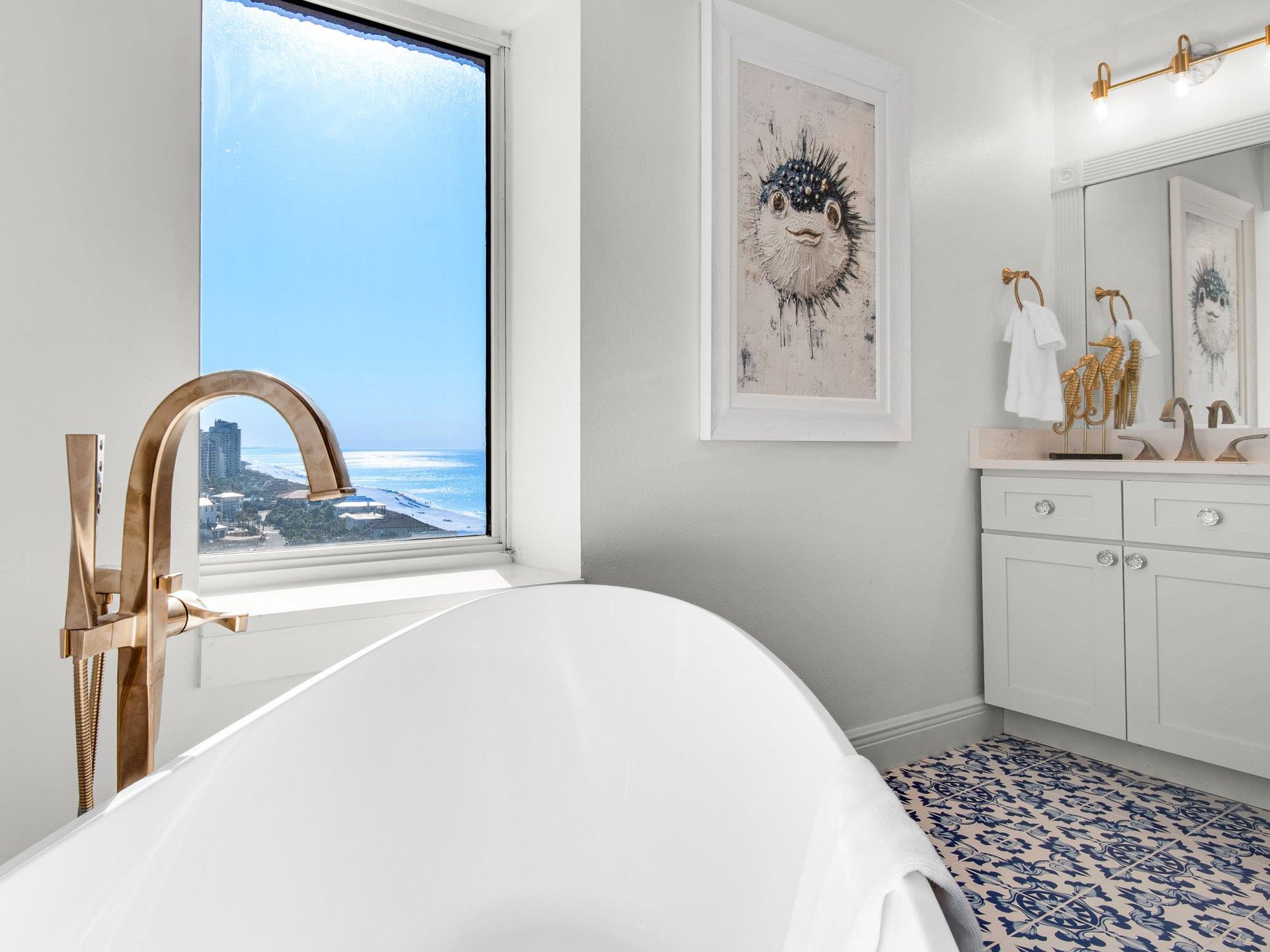 Bathroom 1 with Soaking Tub